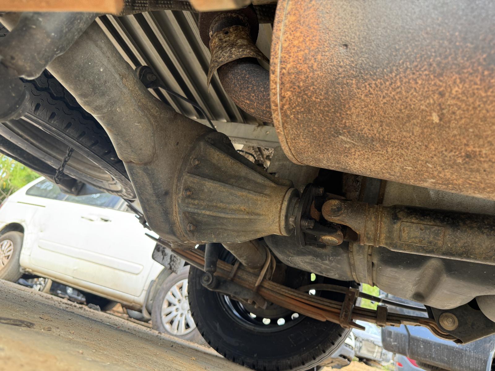 View TOYOTA HILUX 2010 2 Door Utility Breaking