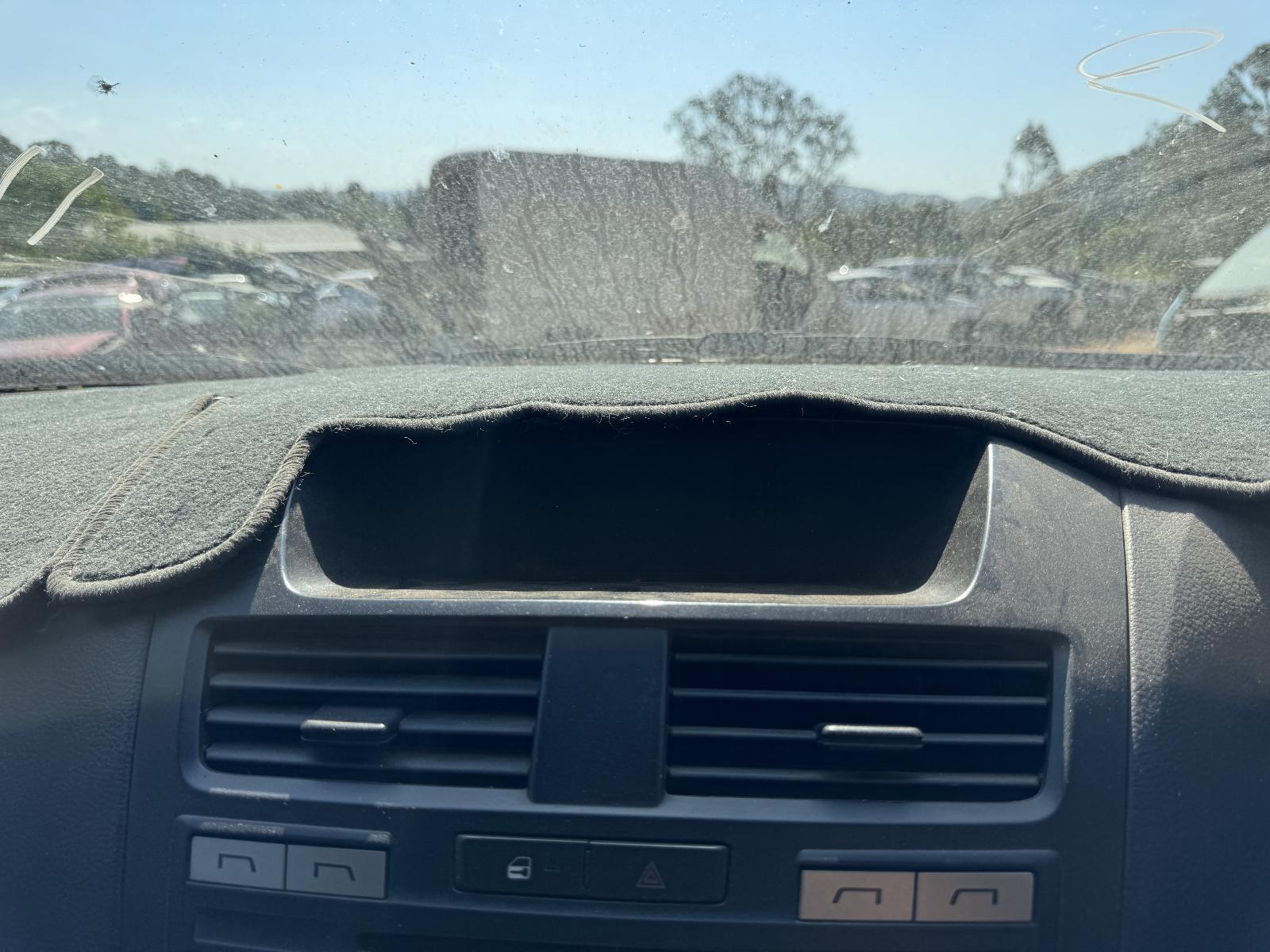 View MAZDA BT50 2013 2 Door Utility Breaking
