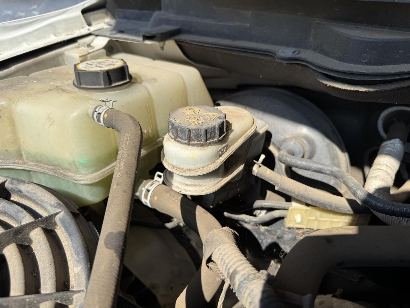 View MAZDA BT50 2013 2 Door Utility Breaking