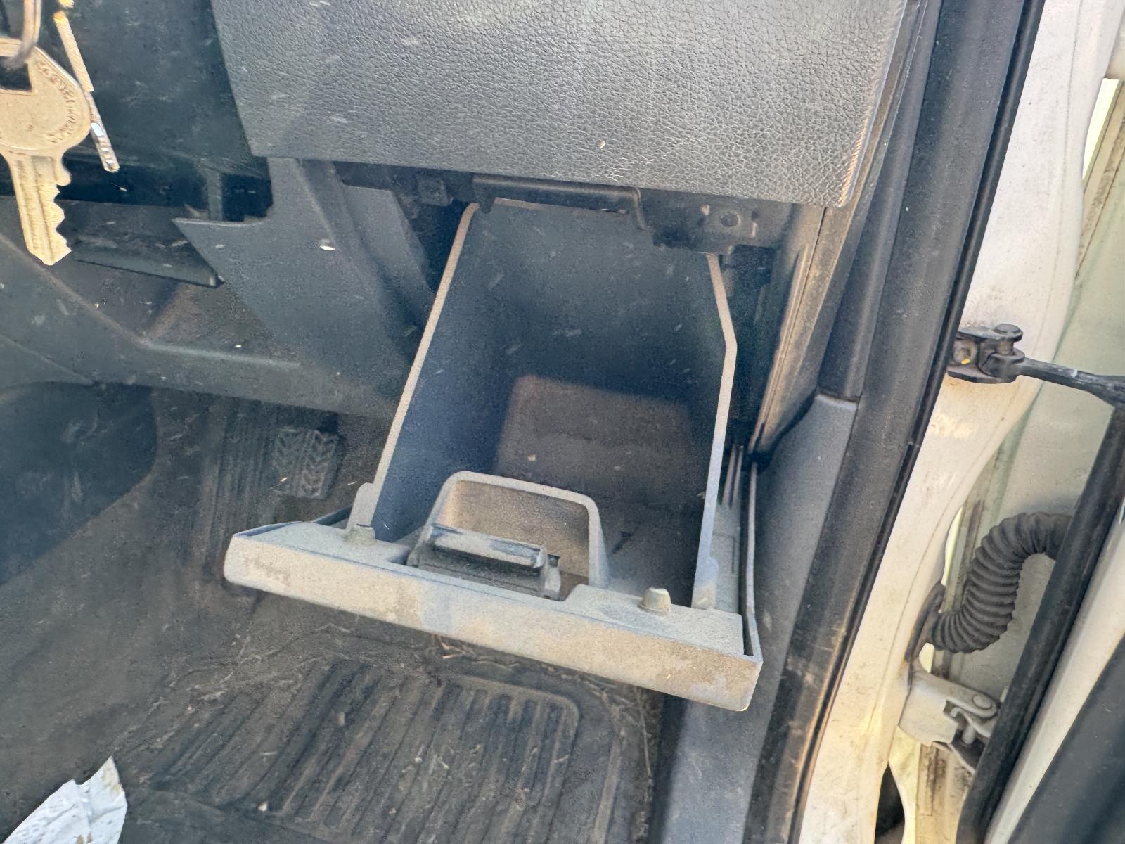 View MAZDA BT50 2013 2 Door Utility Breaking
