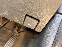 View MAZDA BT50 2013 2 Door Utility Breaking