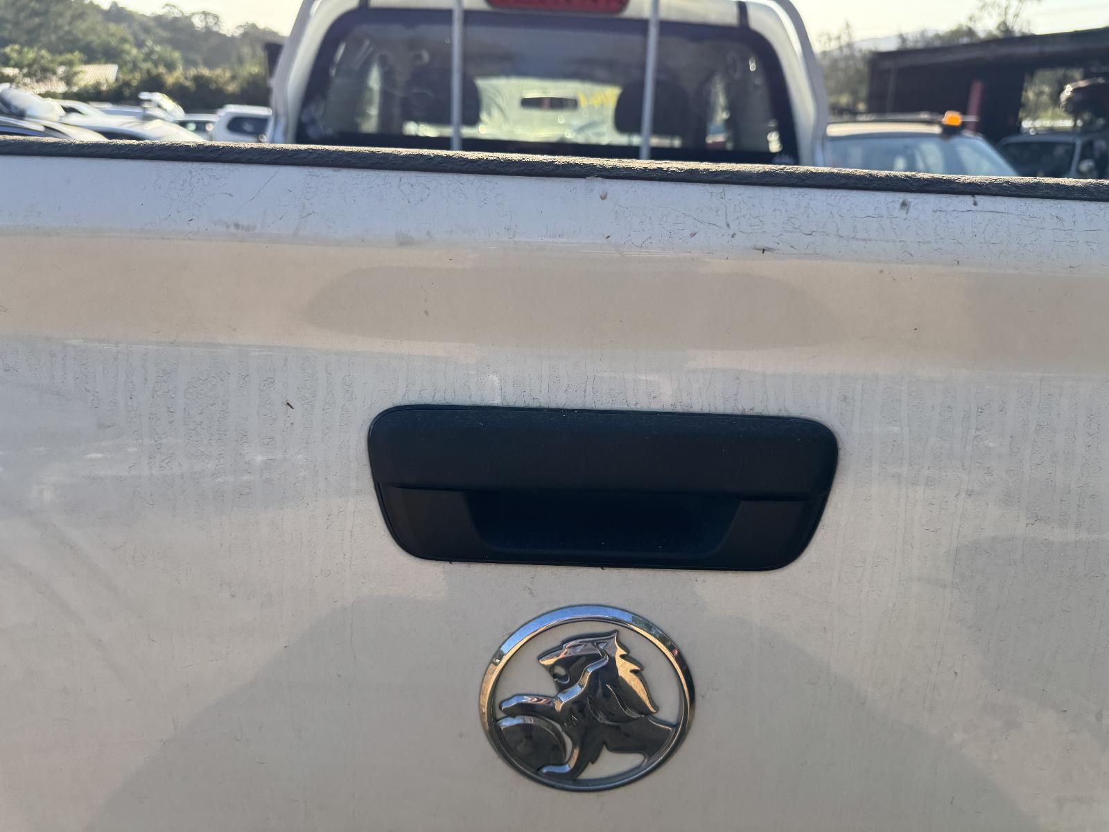 View HOLDEN COLORADO 2010 2 Door Utility Breaking