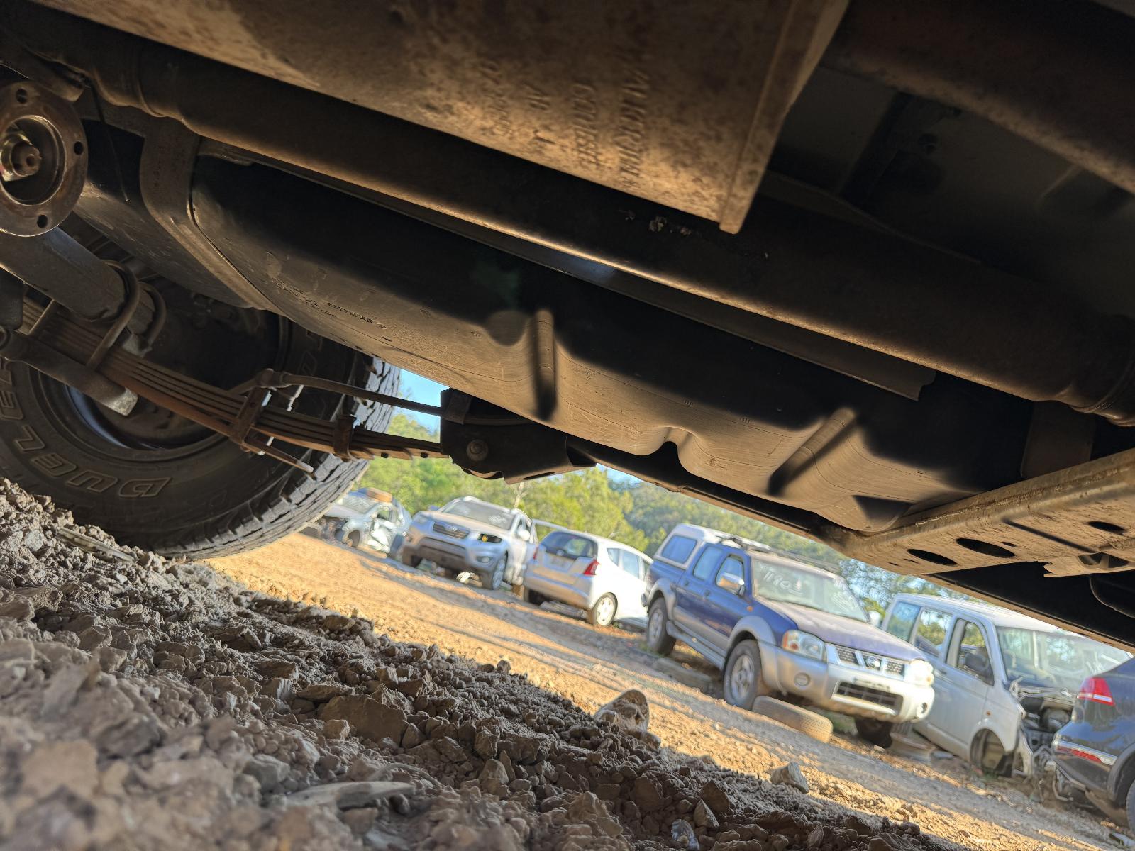 View HOLDEN COLORADO 2010 2 Door Utility Breaking