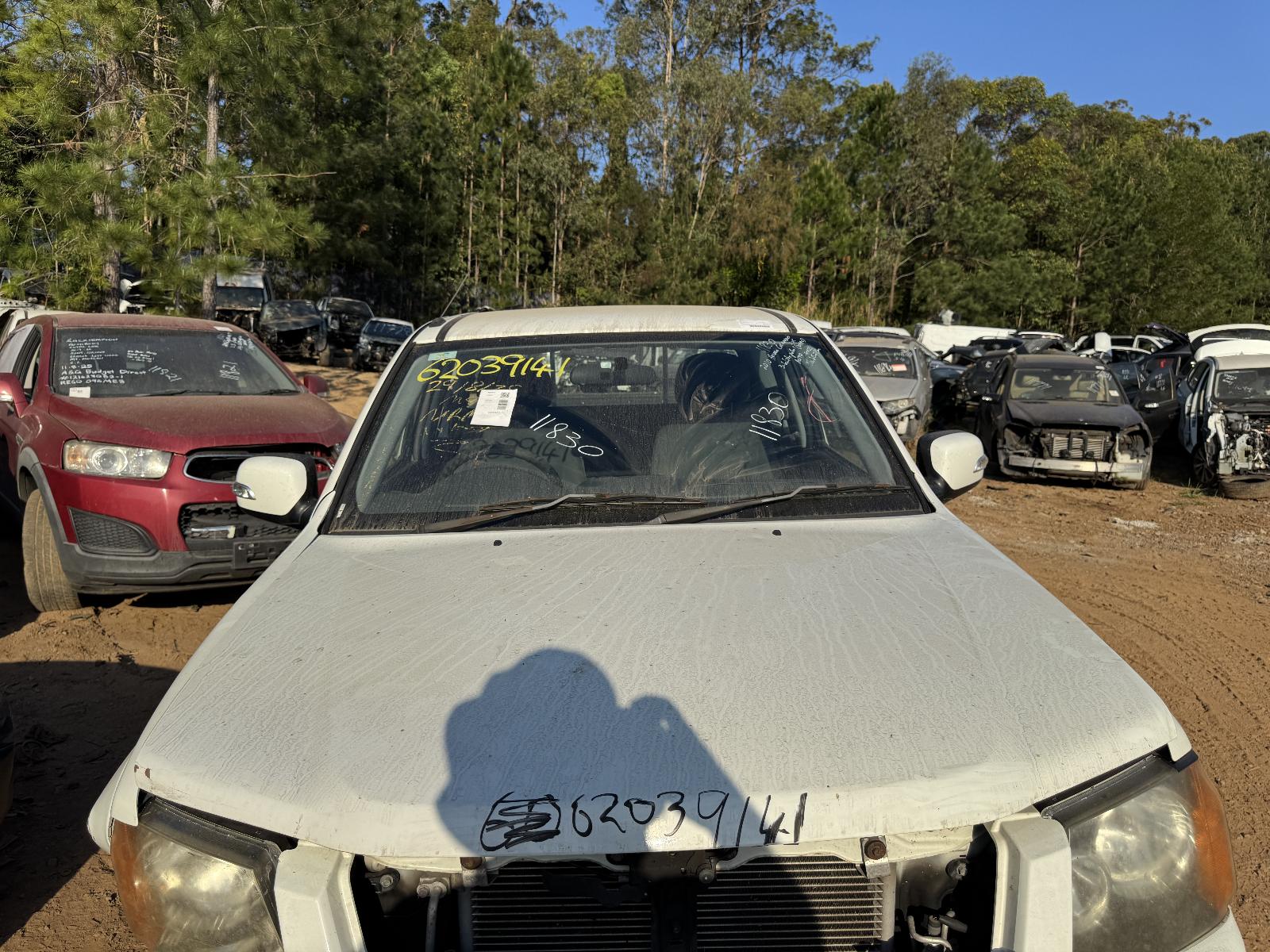 View HOLDEN COLORADO 2010 2 Door Utility Breaking