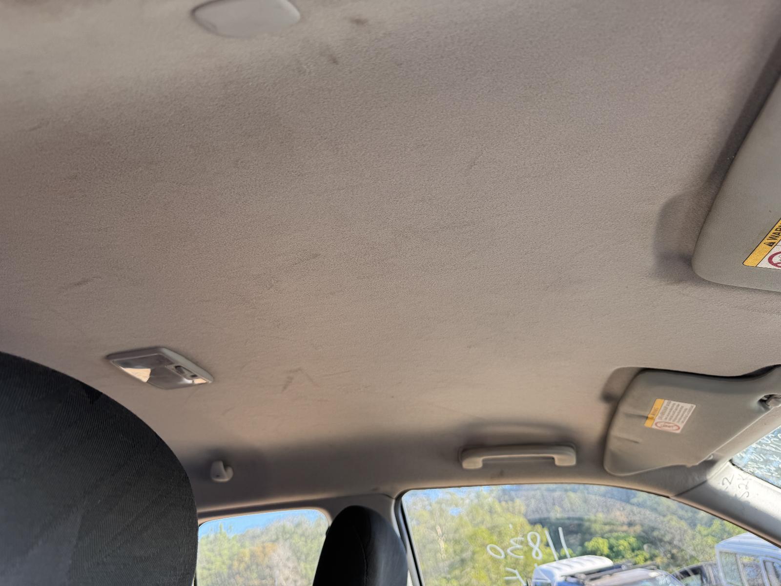 View HOLDEN COLORADO 2010 2 Door Utility Breaking