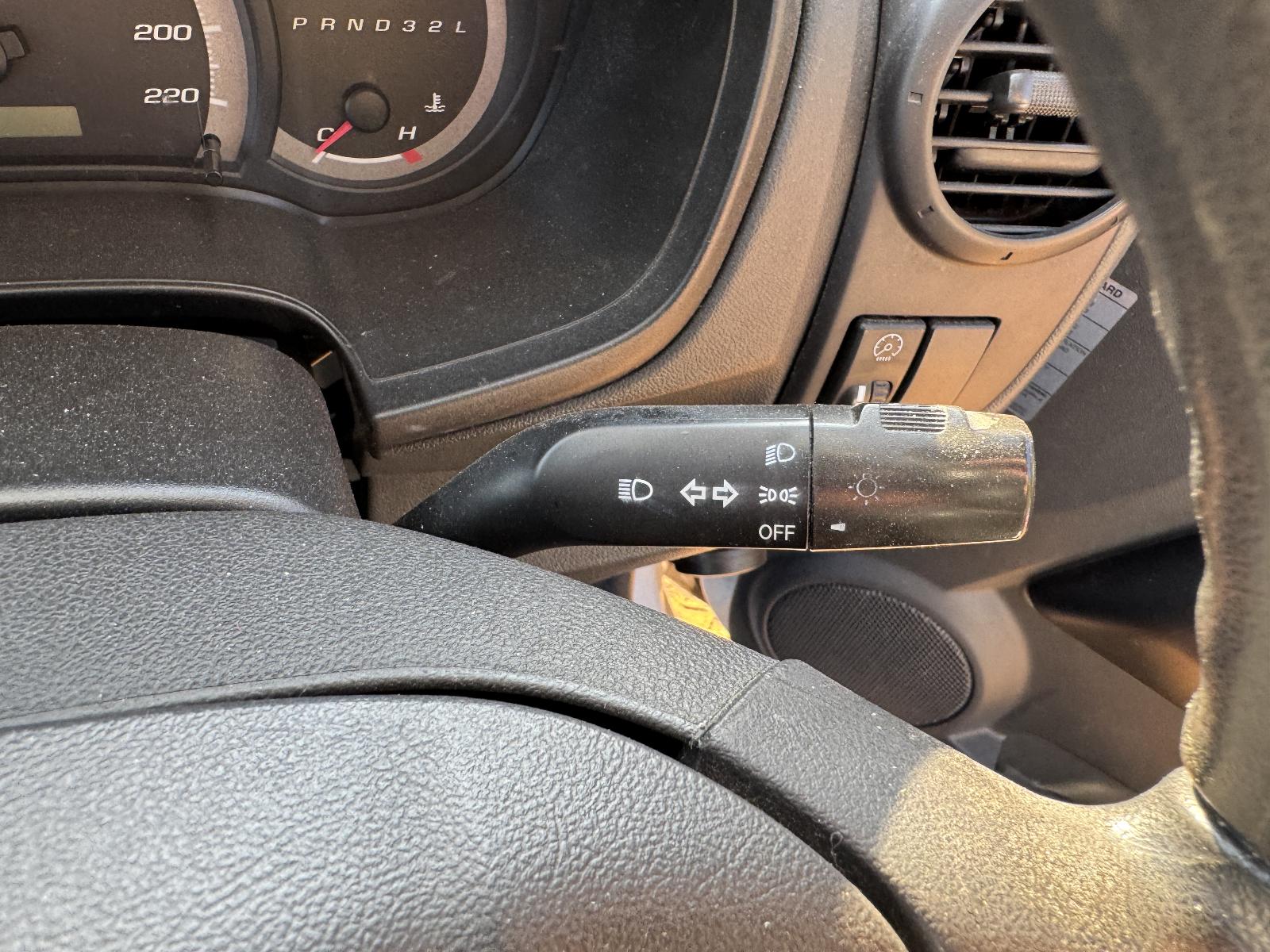 View HOLDEN COLORADO 2010 2 Door Utility Breaking