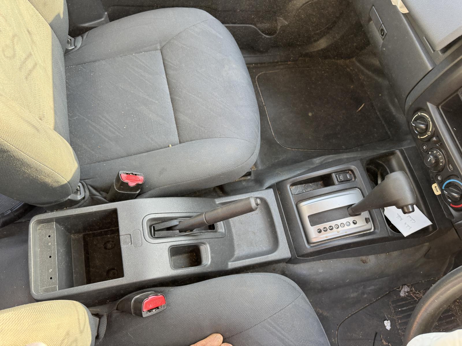 View HOLDEN COLORADO 2010 2 Door Utility Breaking