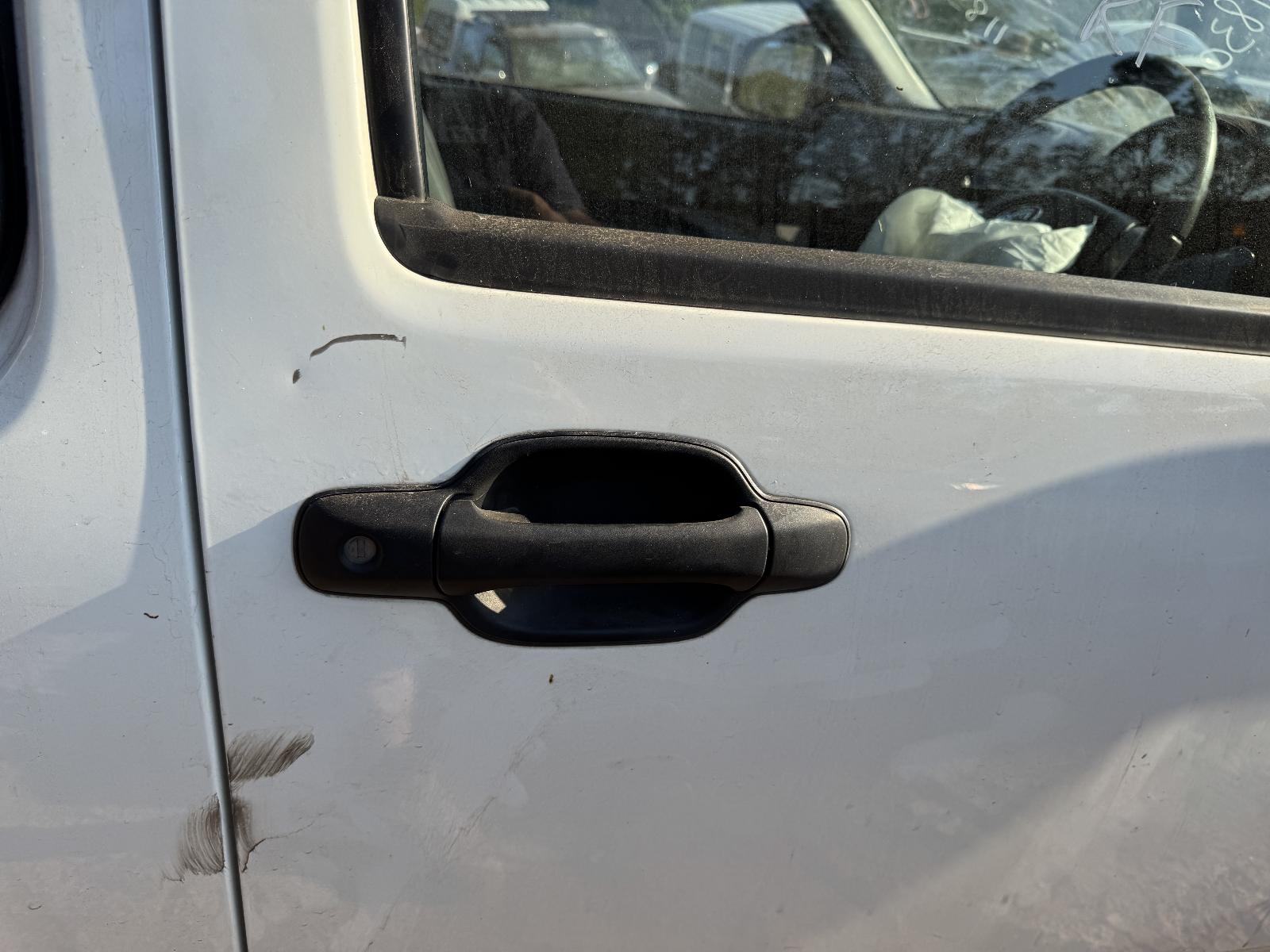 View HOLDEN COLORADO 2010 2 Door Utility Breaking