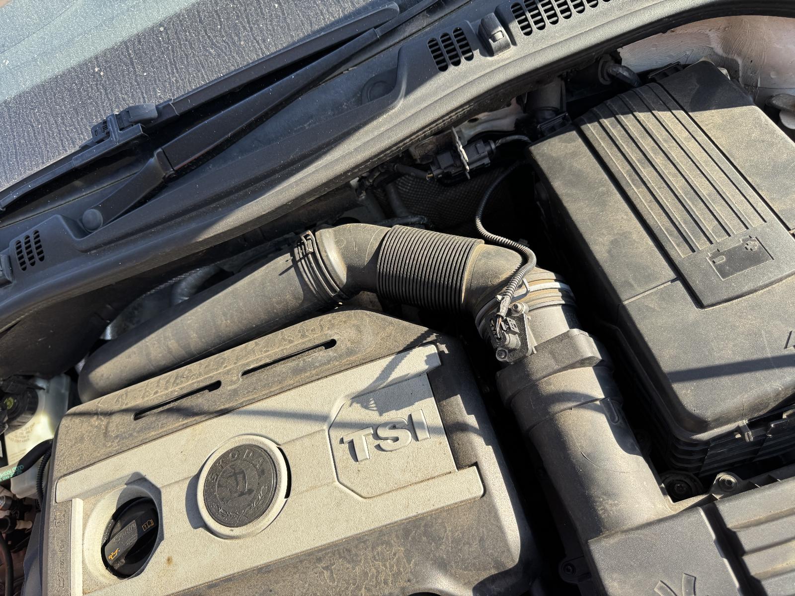 View SKODA OCTAVIA 2011 4 Door Station Wagon Breaking