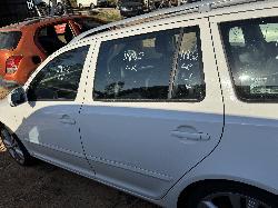 View SKODA OCTAVIA 2011 4 Door Station Wagon Breaking