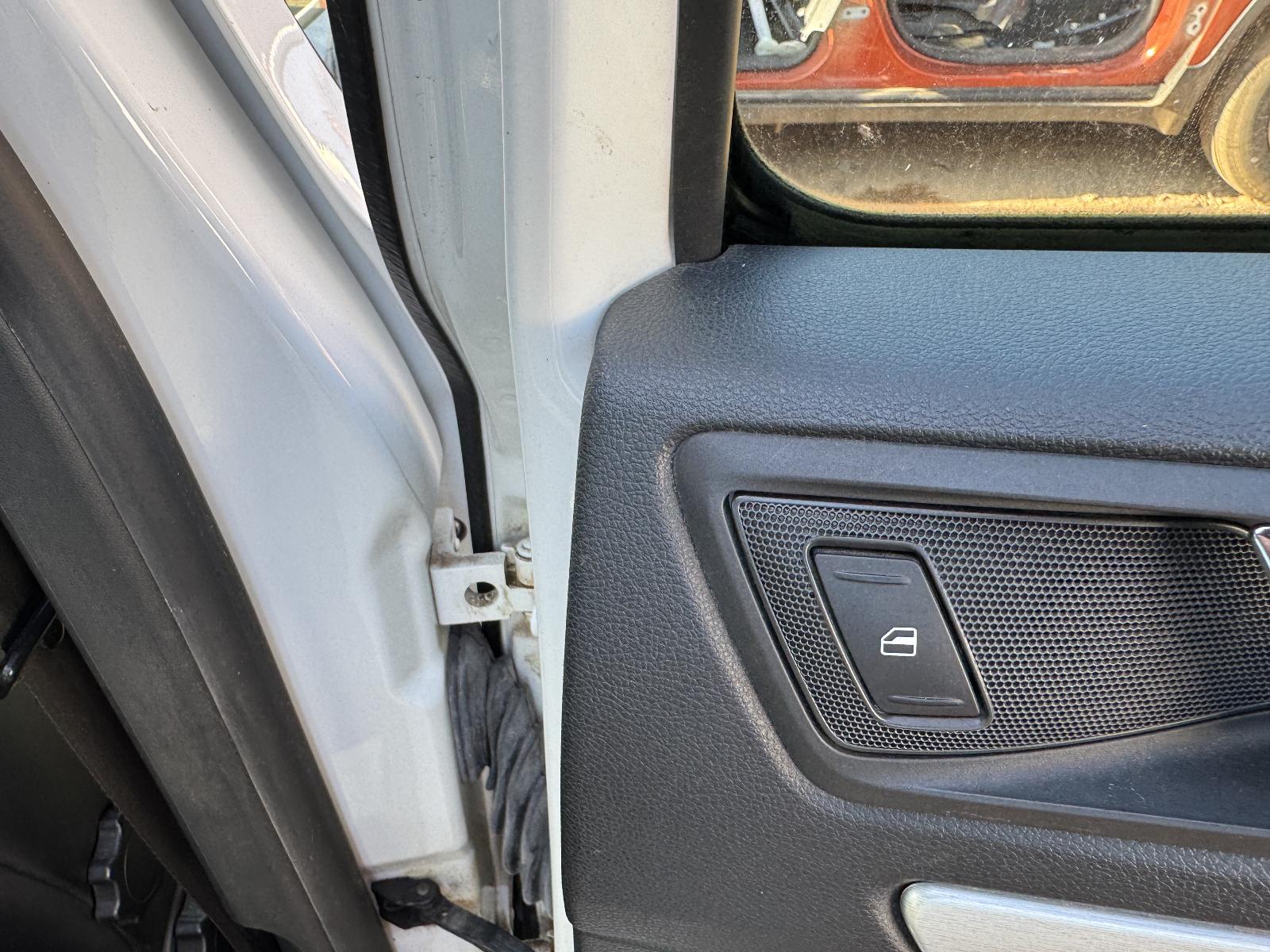 View SKODA OCTAVIA 2011 4 Door Station Wagon Breaking