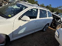 View SKODA OCTAVIA 2011 4 Door Station Wagon Breaking
