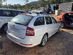 View SKODA OCTAVIA 2011 4 Door Station Wagon Breaking