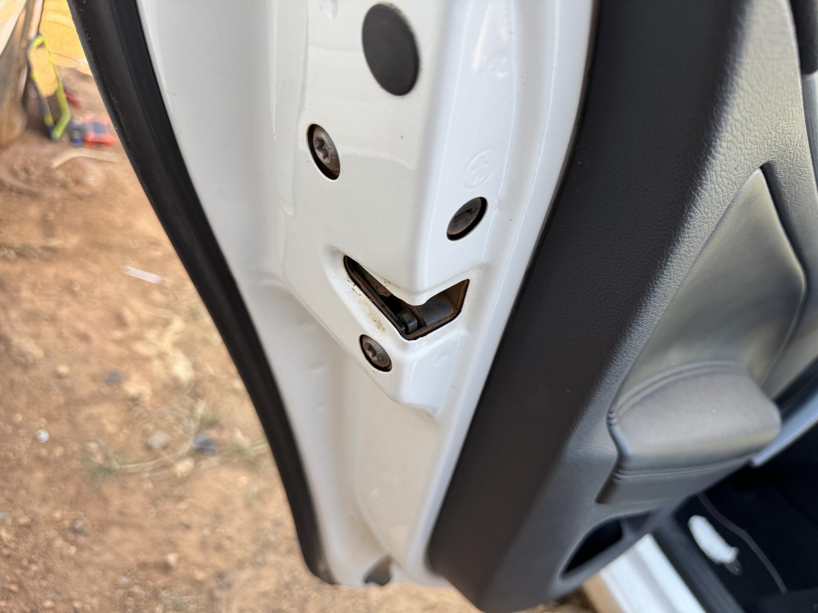 View SKODA OCTAVIA 2011 4 Door Station Wagon Breaking