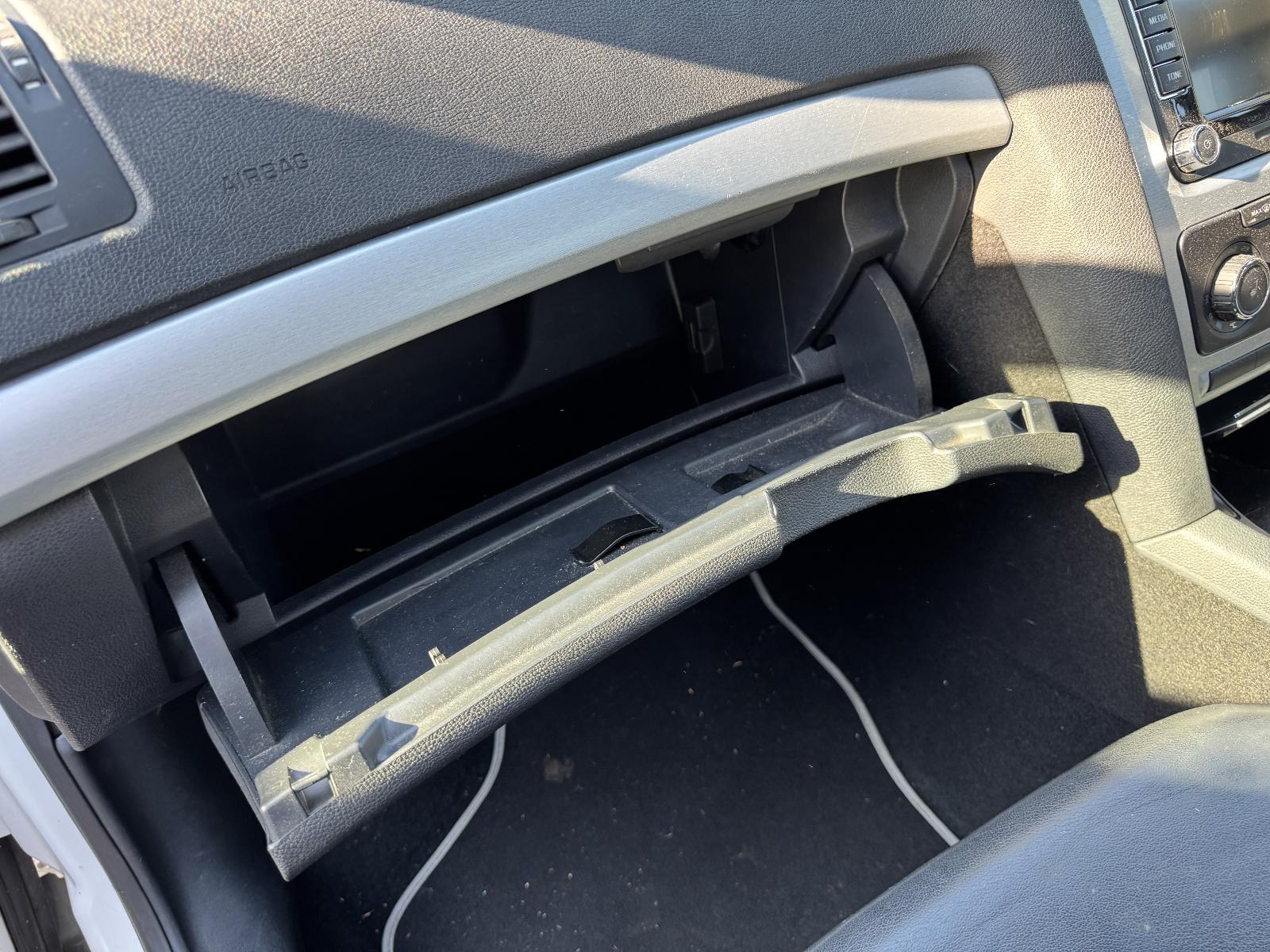 View SKODA OCTAVIA 2011 4 Door Station Wagon Breaking
