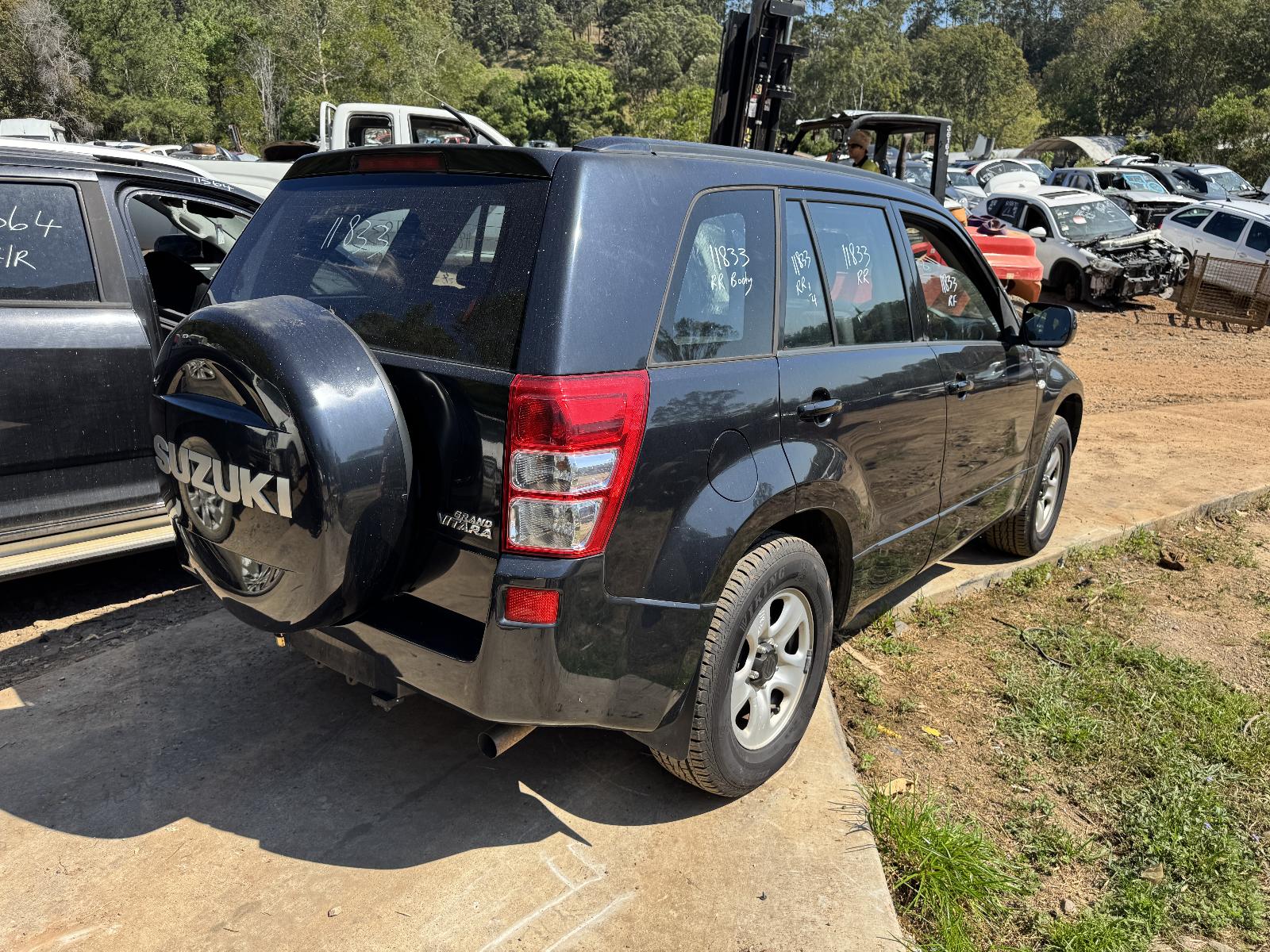 View SUZUKI VITARA 2008 4 Door Station Wagon Breaking