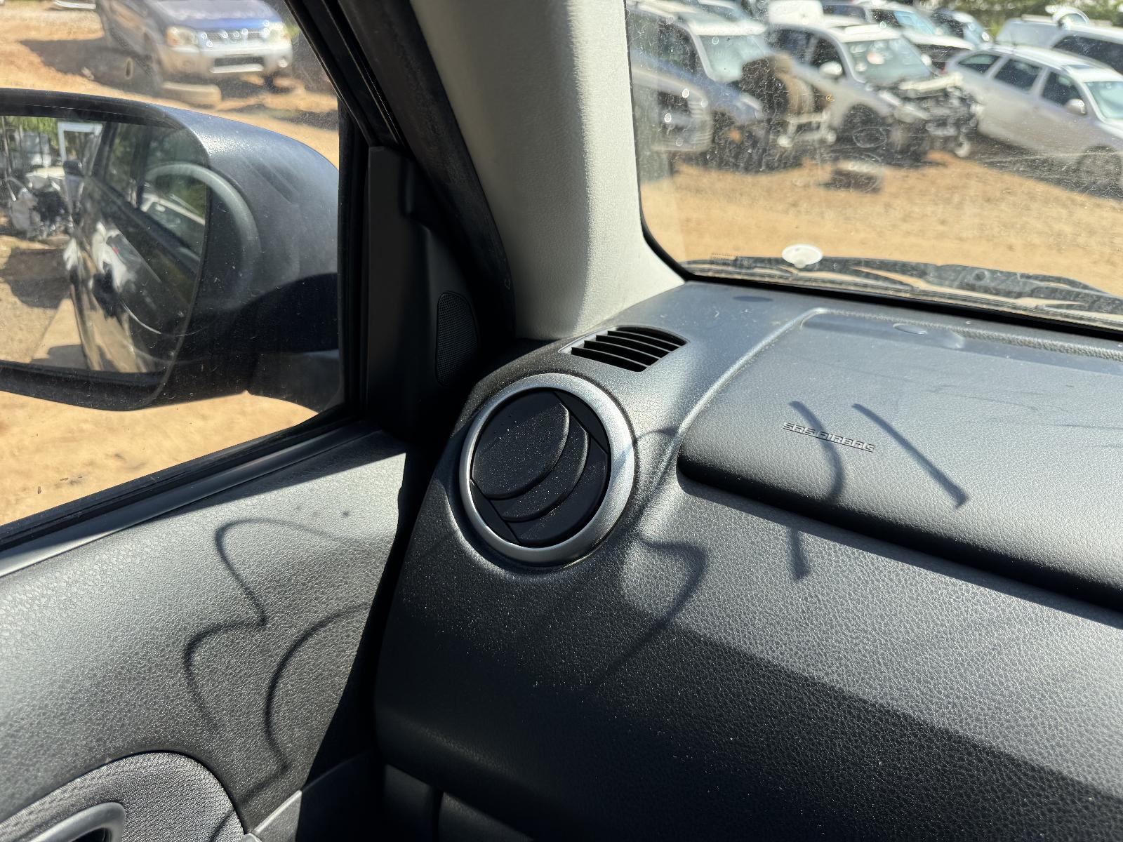 View SUZUKI VITARA 2008 4 Door Station Wagon Breaking