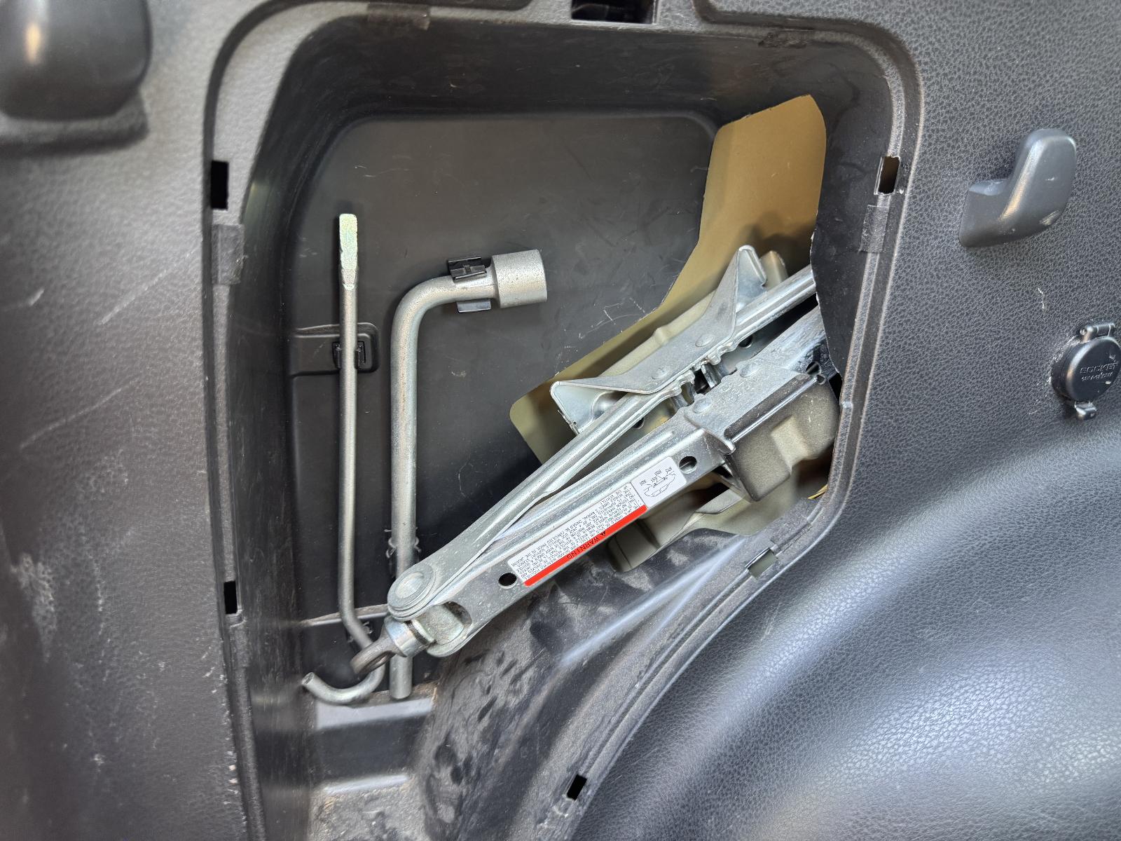 View SUZUKI VITARA 2008 4 Door Station Wagon Breaking