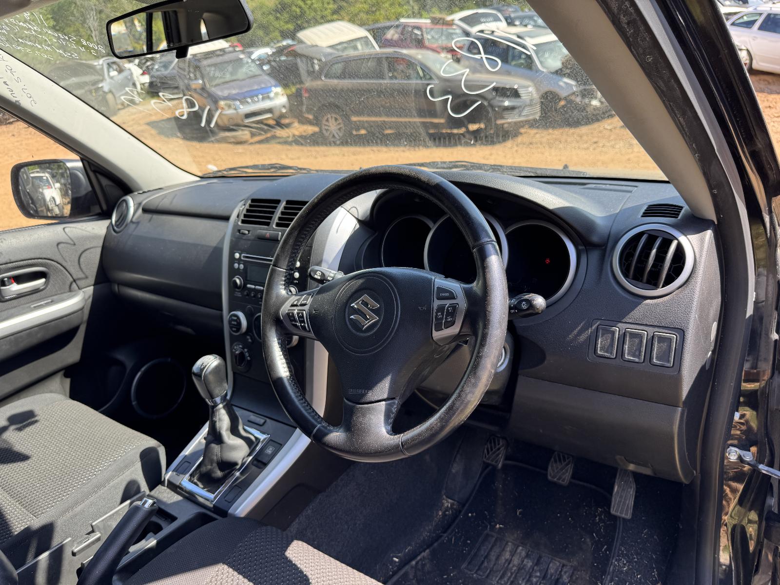 View SUZUKI VITARA 2008 4 Door Station Wagon Breaking