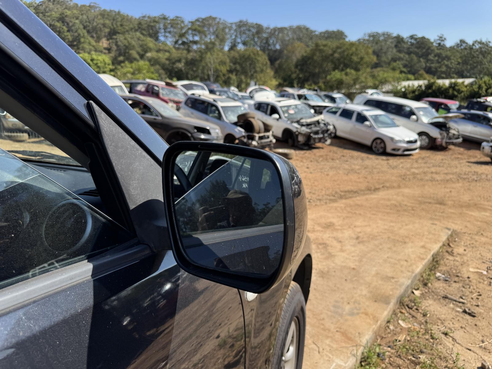 View SUZUKI VITARA 2008 4 Door Station Wagon Breaking