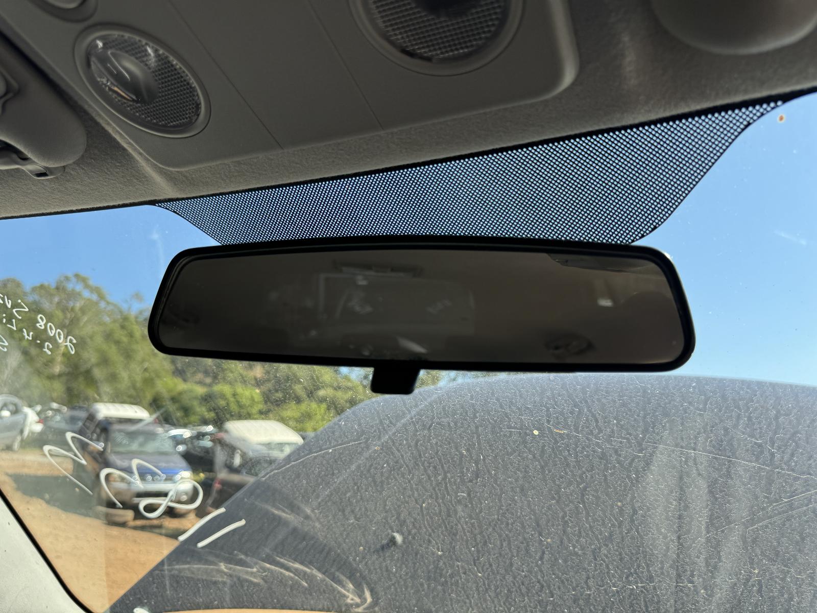 View SUZUKI VITARA 2008 4 Door Station Wagon Breaking