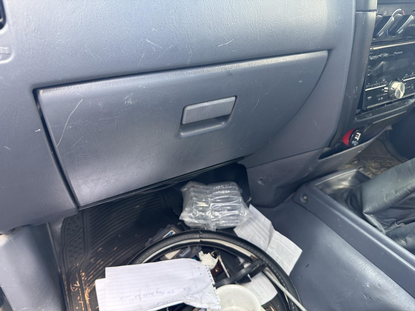 View Auto part Engine TOYOTA HILUX 2003
