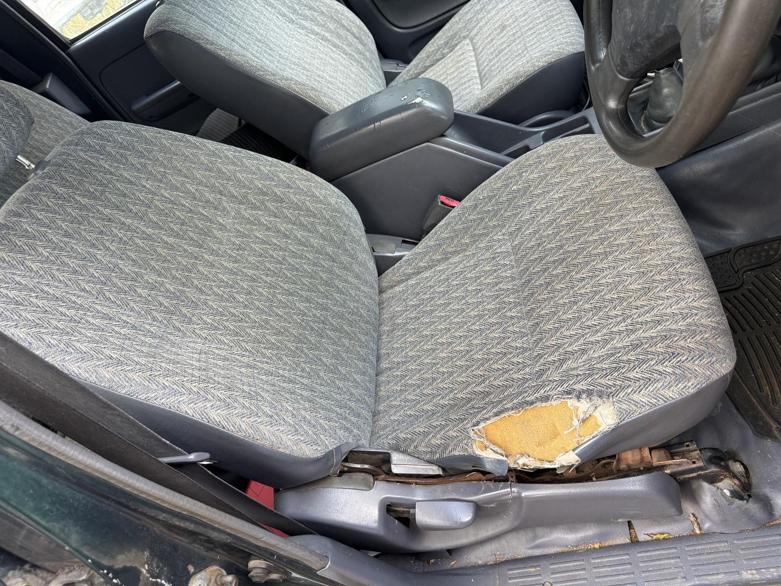 View Auto part Engine TOYOTA HILUX 2003