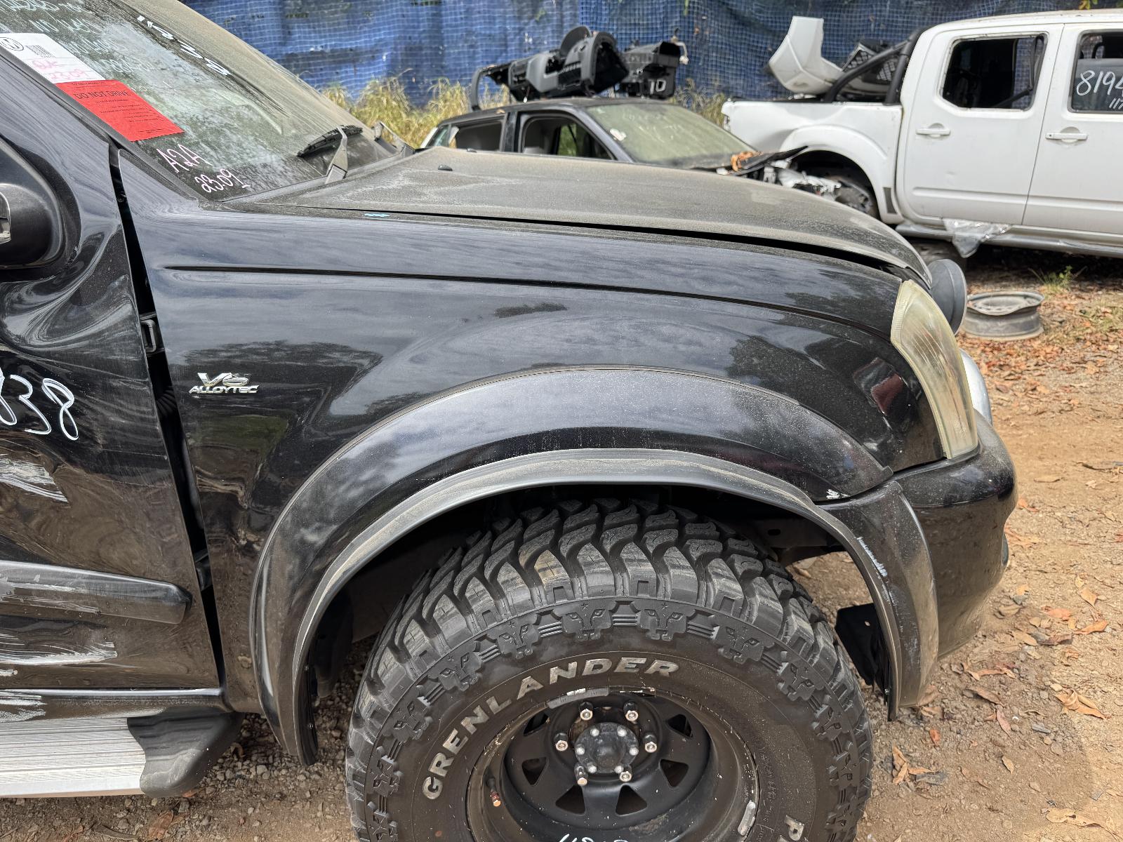 View HOLDEN RODEO 2006 4 Door Utility Breaking