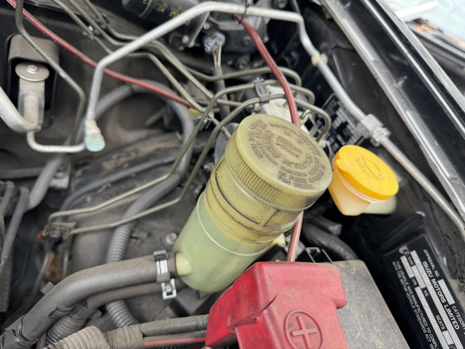 View HOLDEN RODEO 2006 4 Door Utility Breaking
