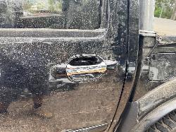 View HOLDEN RODEO 2006 4 Door Utility Breaking