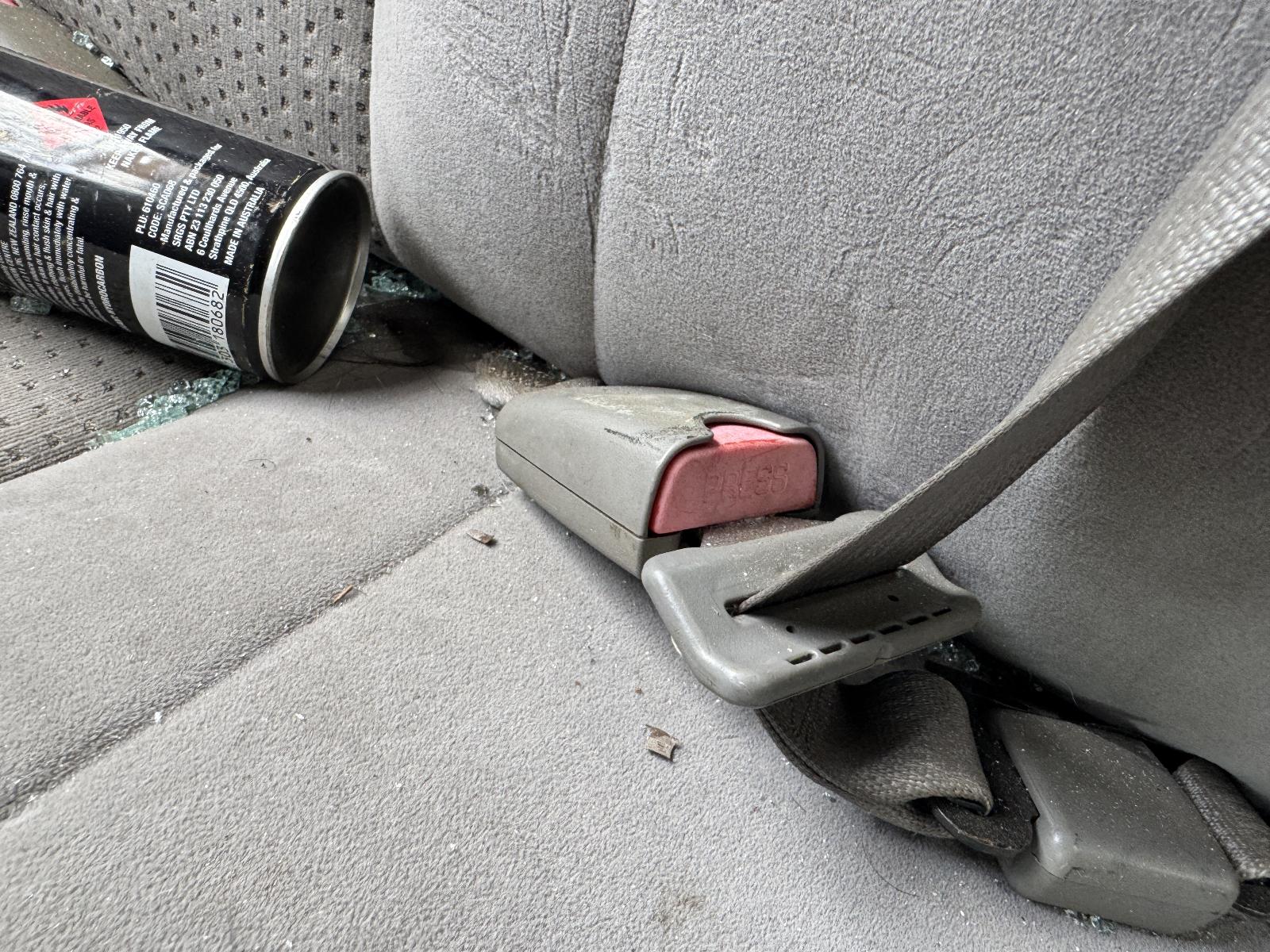 View HOLDEN RODEO 2006 4 Door Utility Breaking