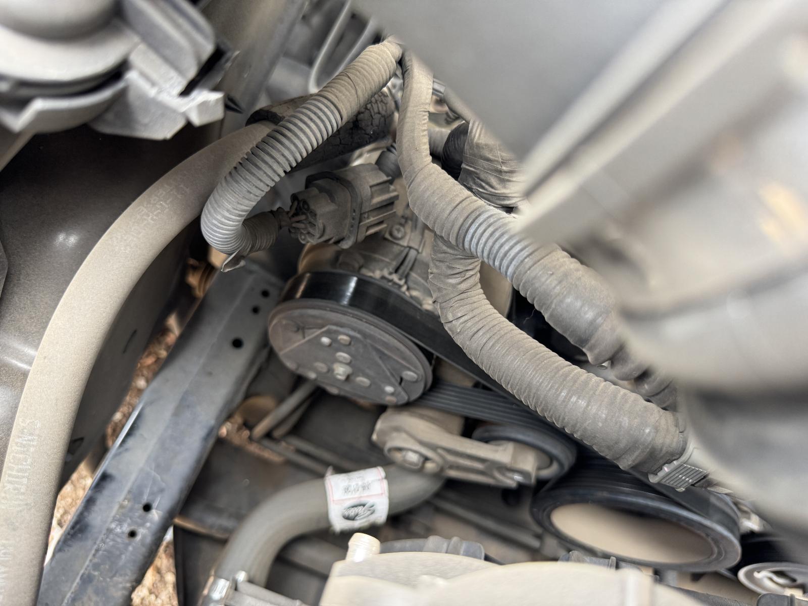 View HOLDEN RODEO 2006 4 Door Utility Breaking