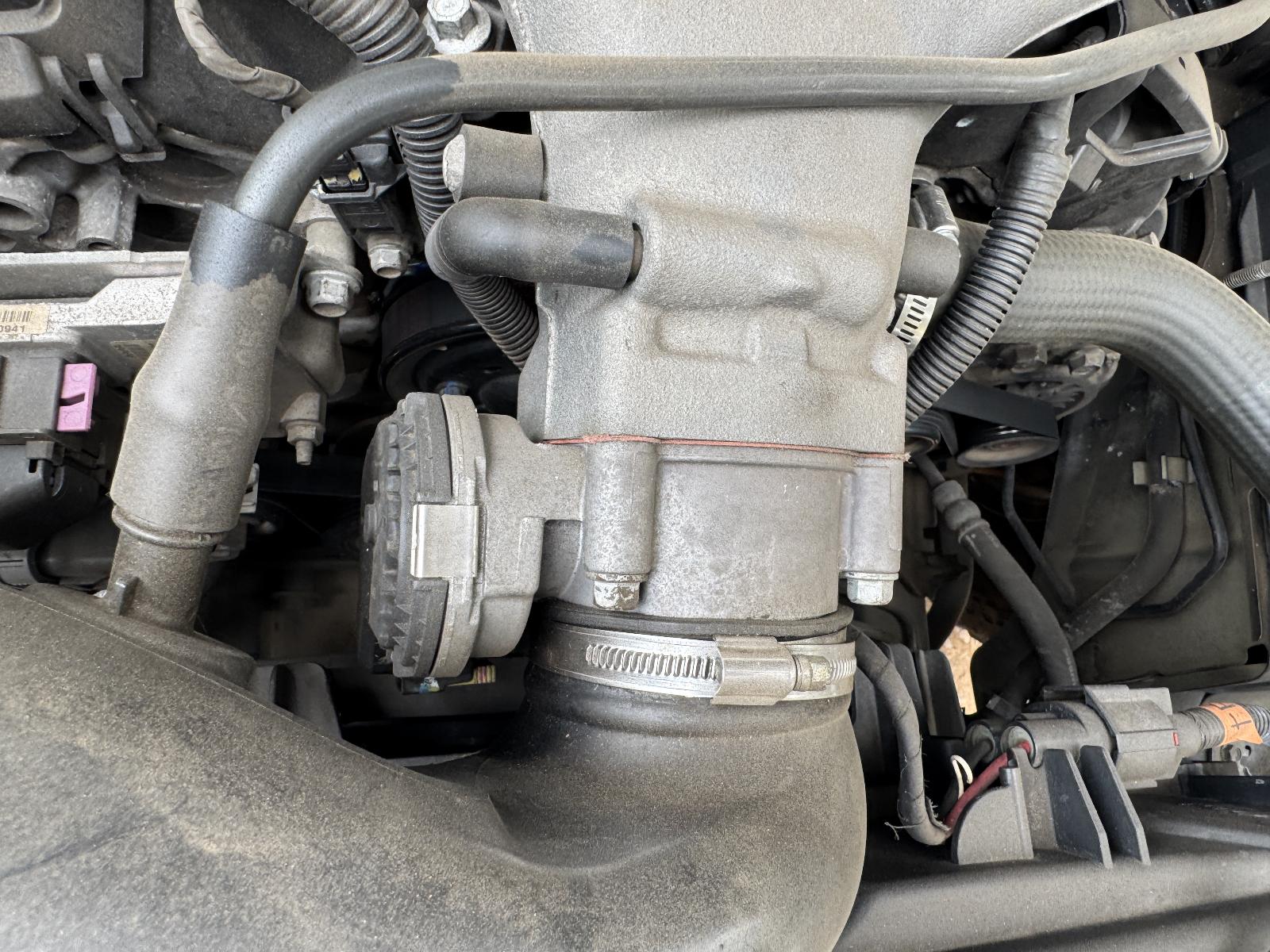 View HOLDEN RODEO 2006 4 Door Utility Breaking