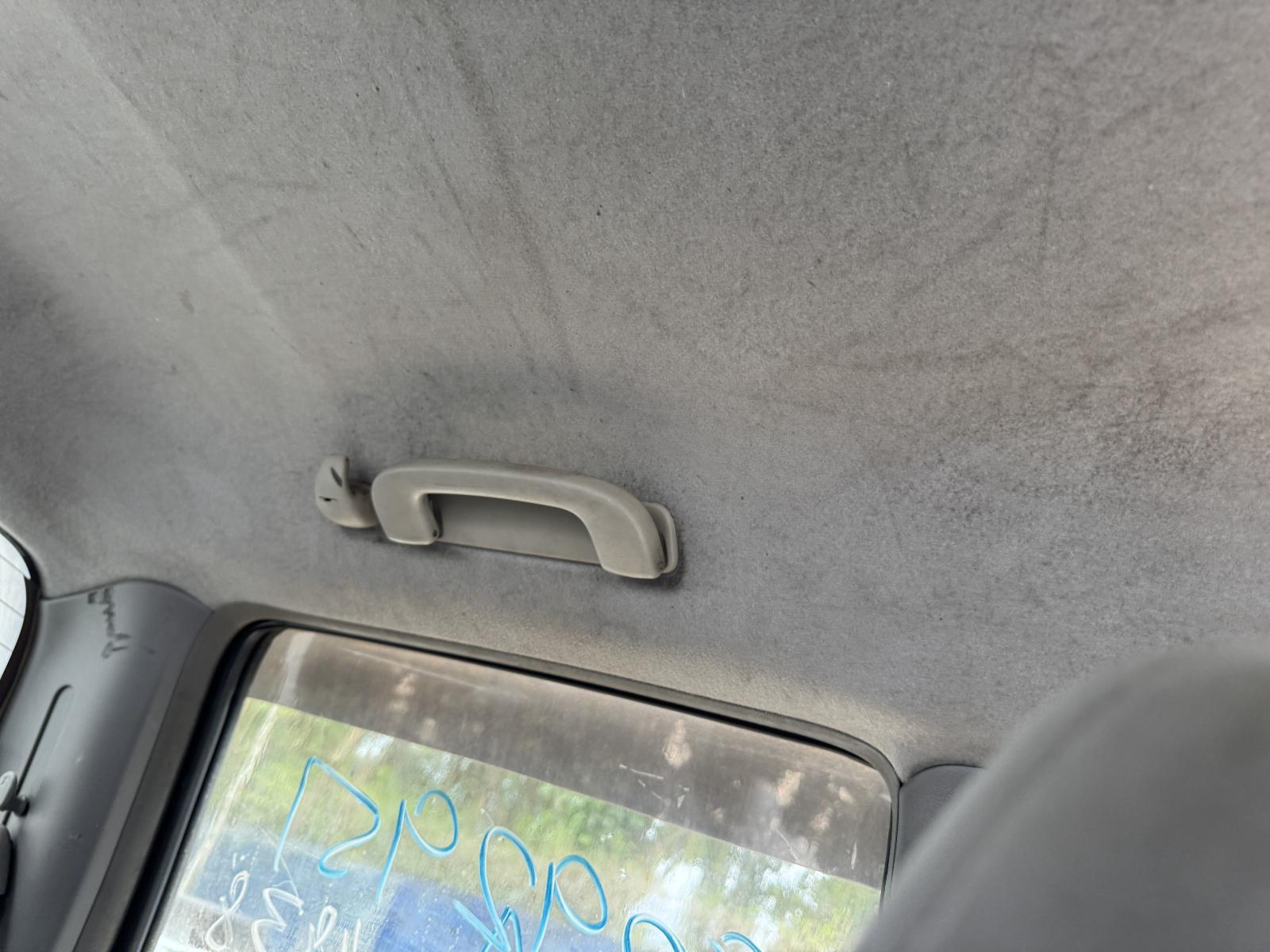 View HOLDEN RODEO 2006 4 Door Utility Breaking