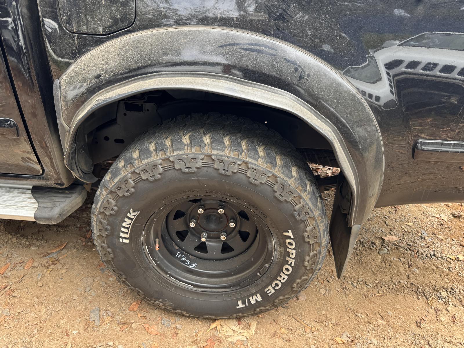 View HOLDEN RODEO 2006 4 Door Utility Breaking