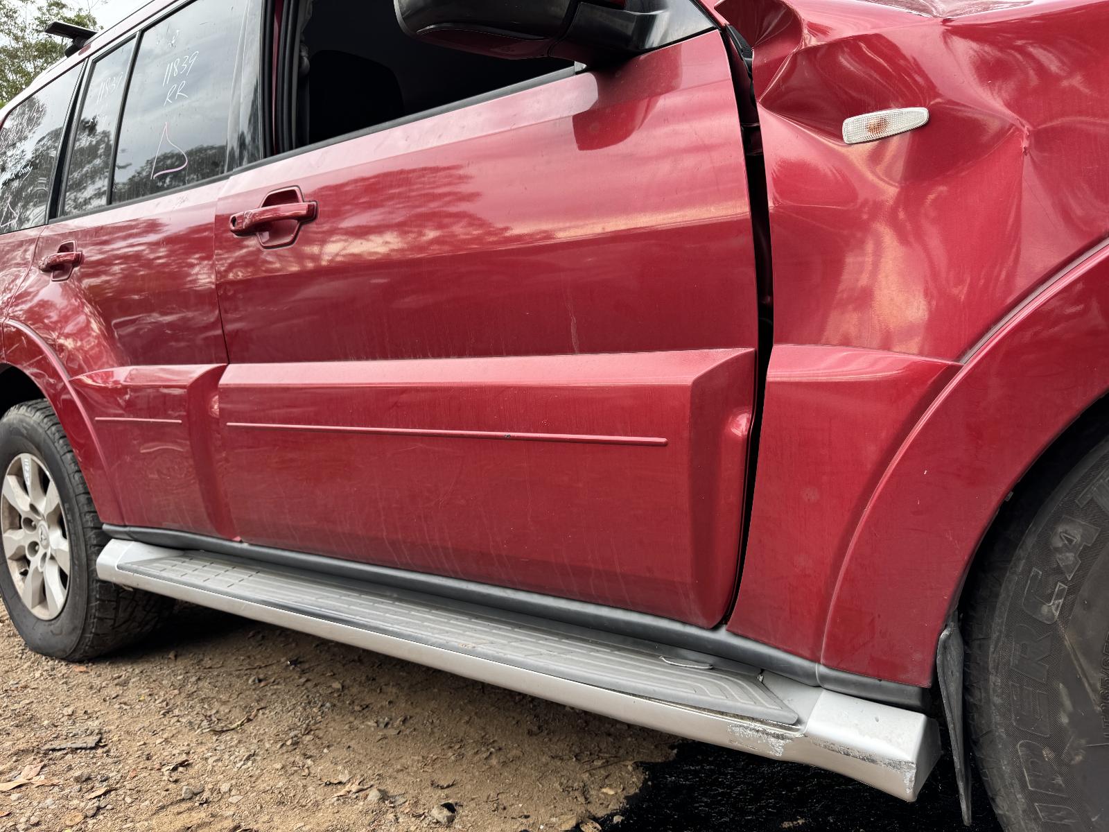 View MITSUBISHI PAJERO 2009 5 Door Station Wagon Breaking