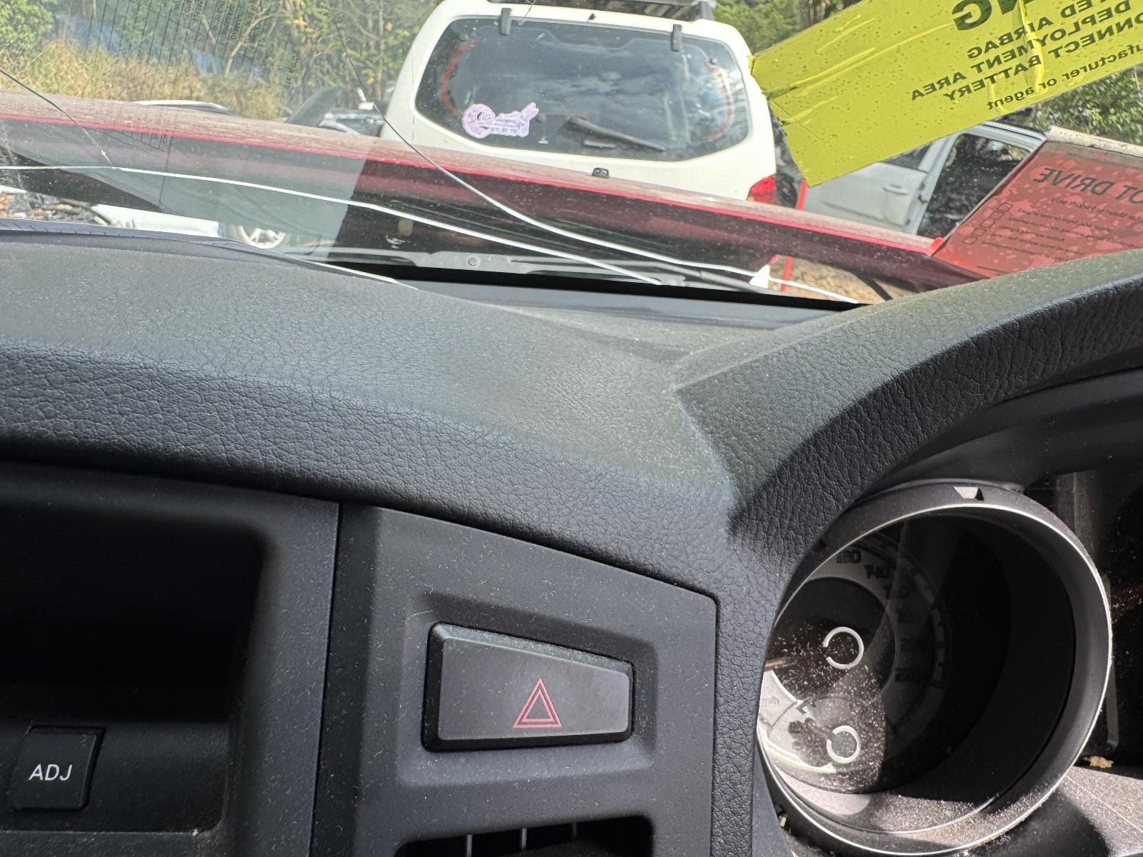 View MITSUBISHI PAJERO 2009 5 Door Station Wagon Breaking