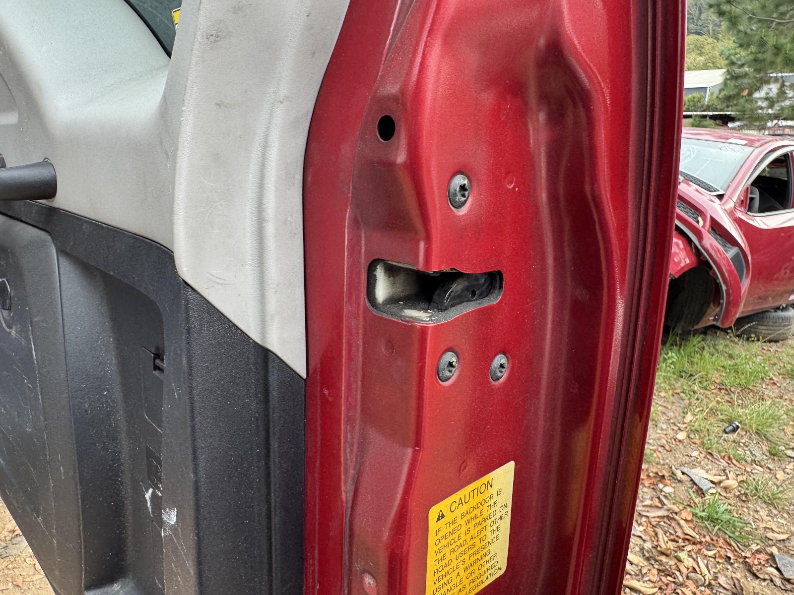View MITSUBISHI PAJERO 2009 5 Door Station Wagon Breaking