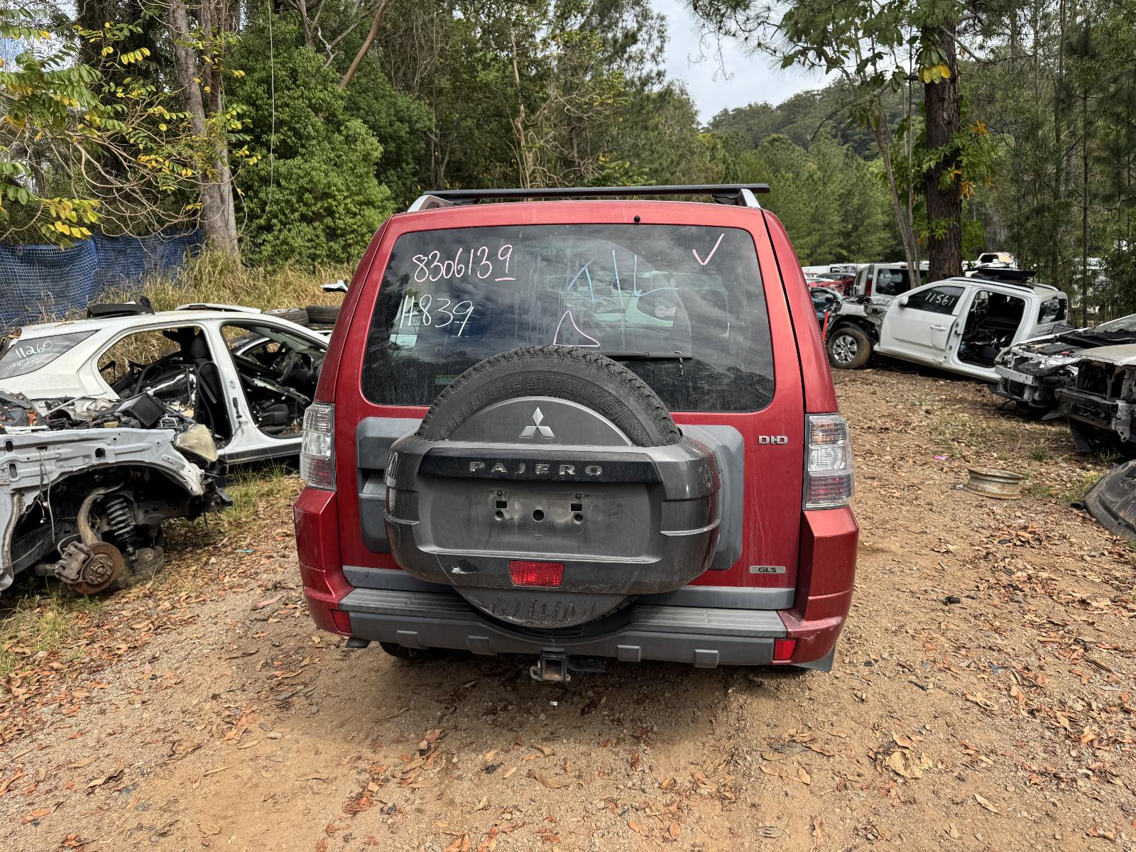 View MITSUBISHI PAJERO 2009 5 Door Station Wagon Breaking
