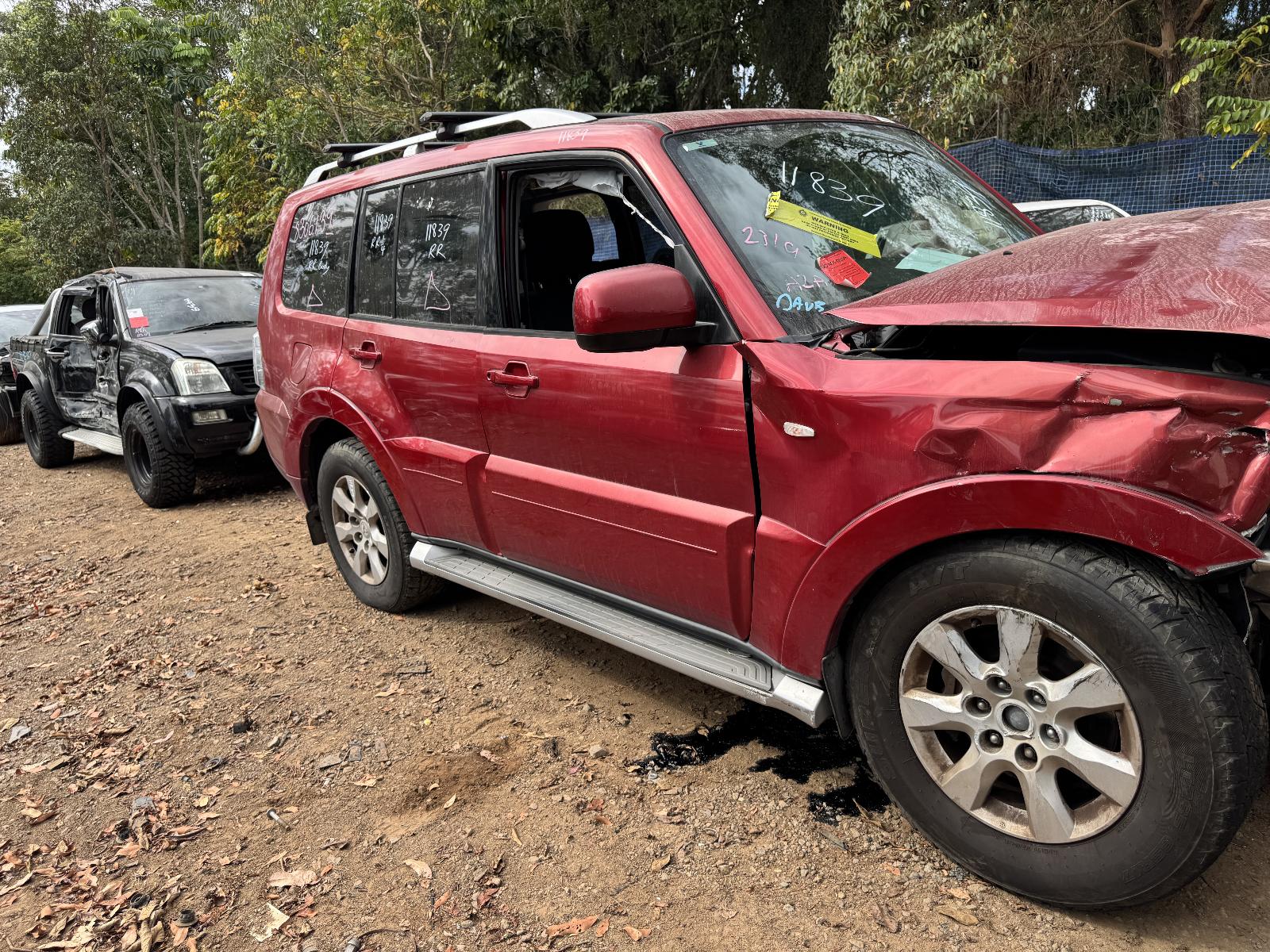 View MITSUBISHI PAJERO 2009 5 Door Station Wagon Breaking
