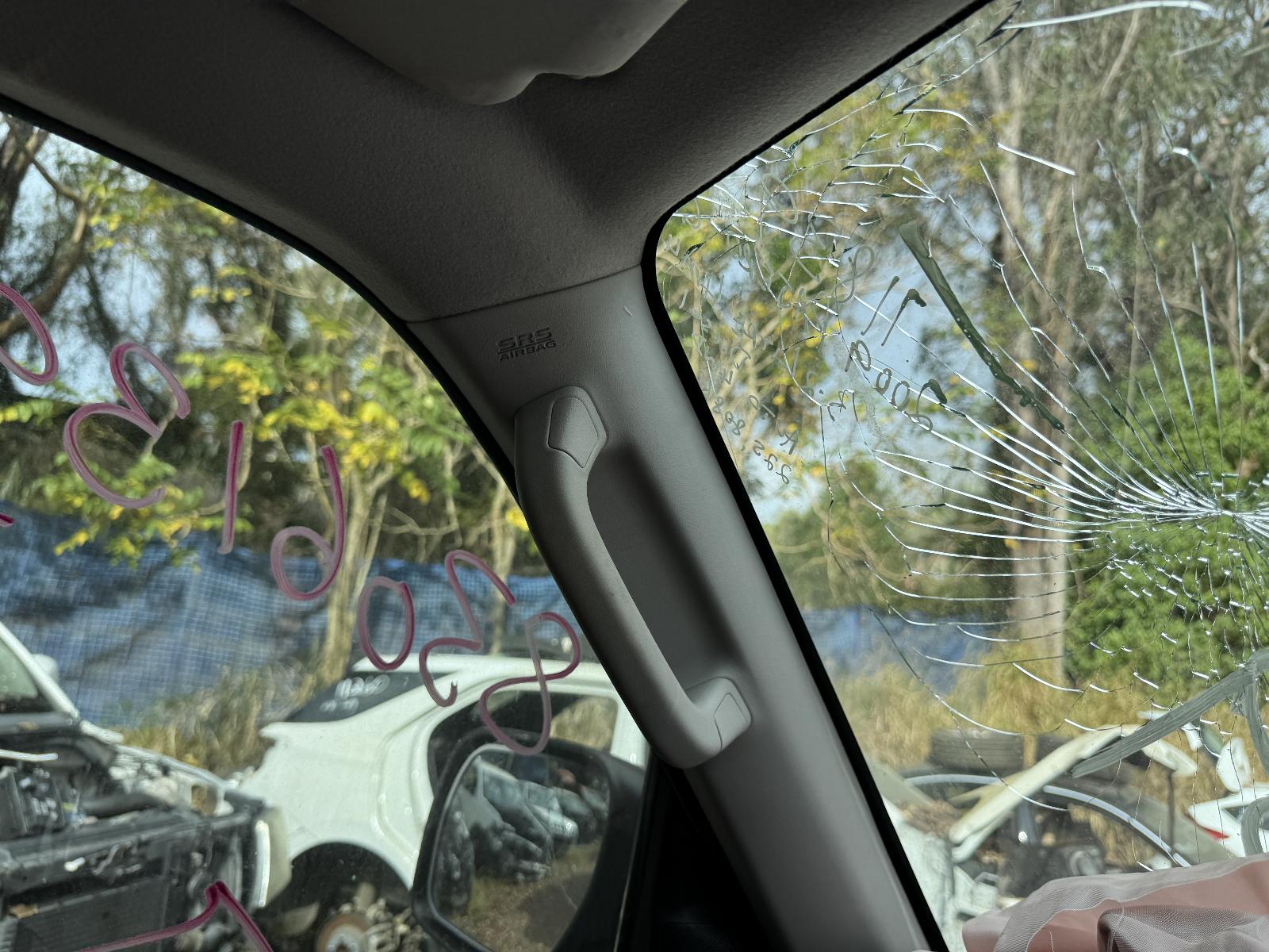 View MITSUBISHI PAJERO 2009 5 Door Station Wagon Breaking