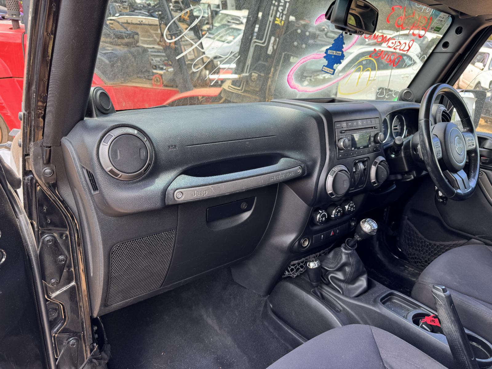 View Auto part Engine JEEP WRANGLER 2013