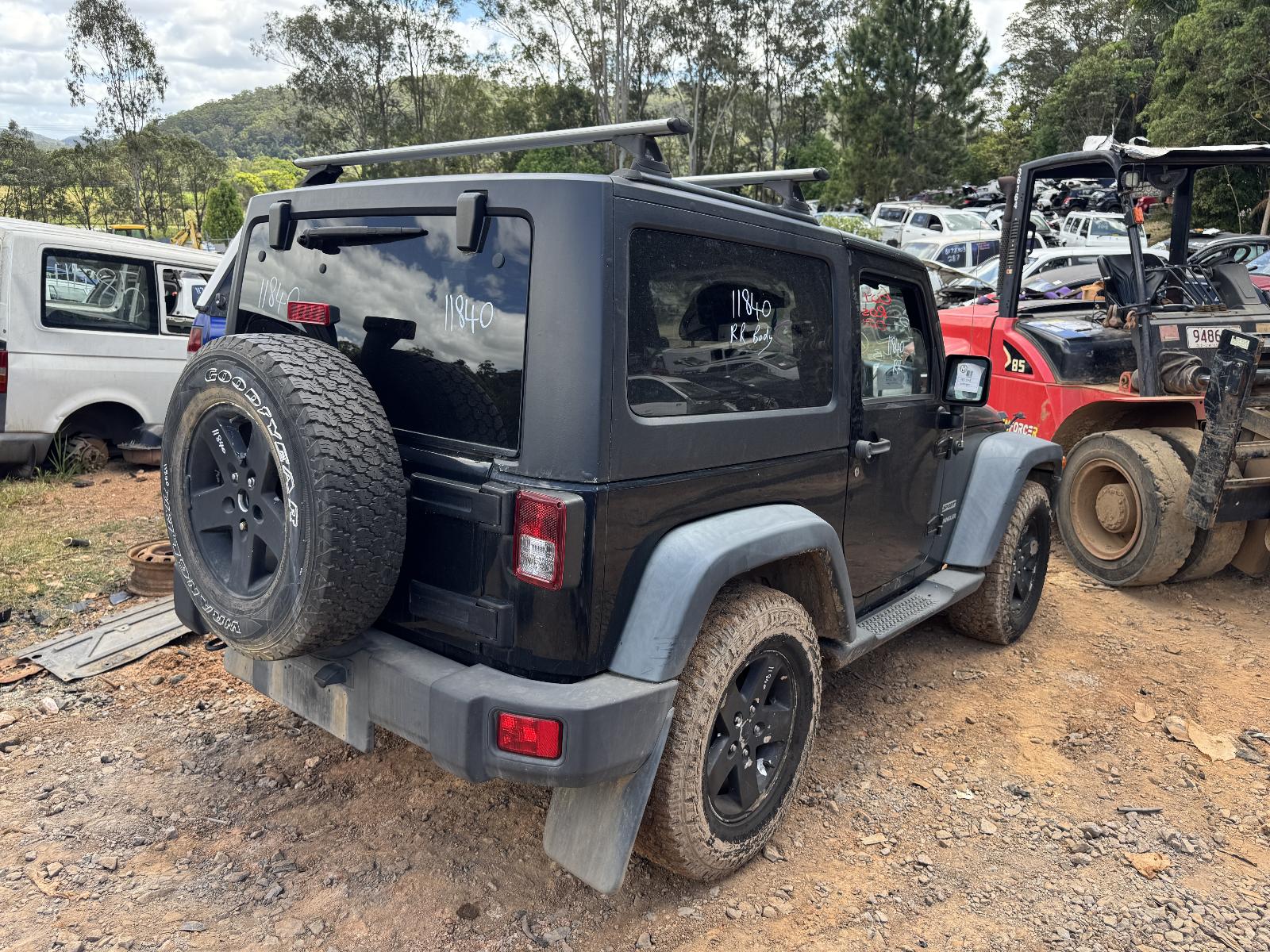 View Auto part Engine JEEP WRANGLER 2013