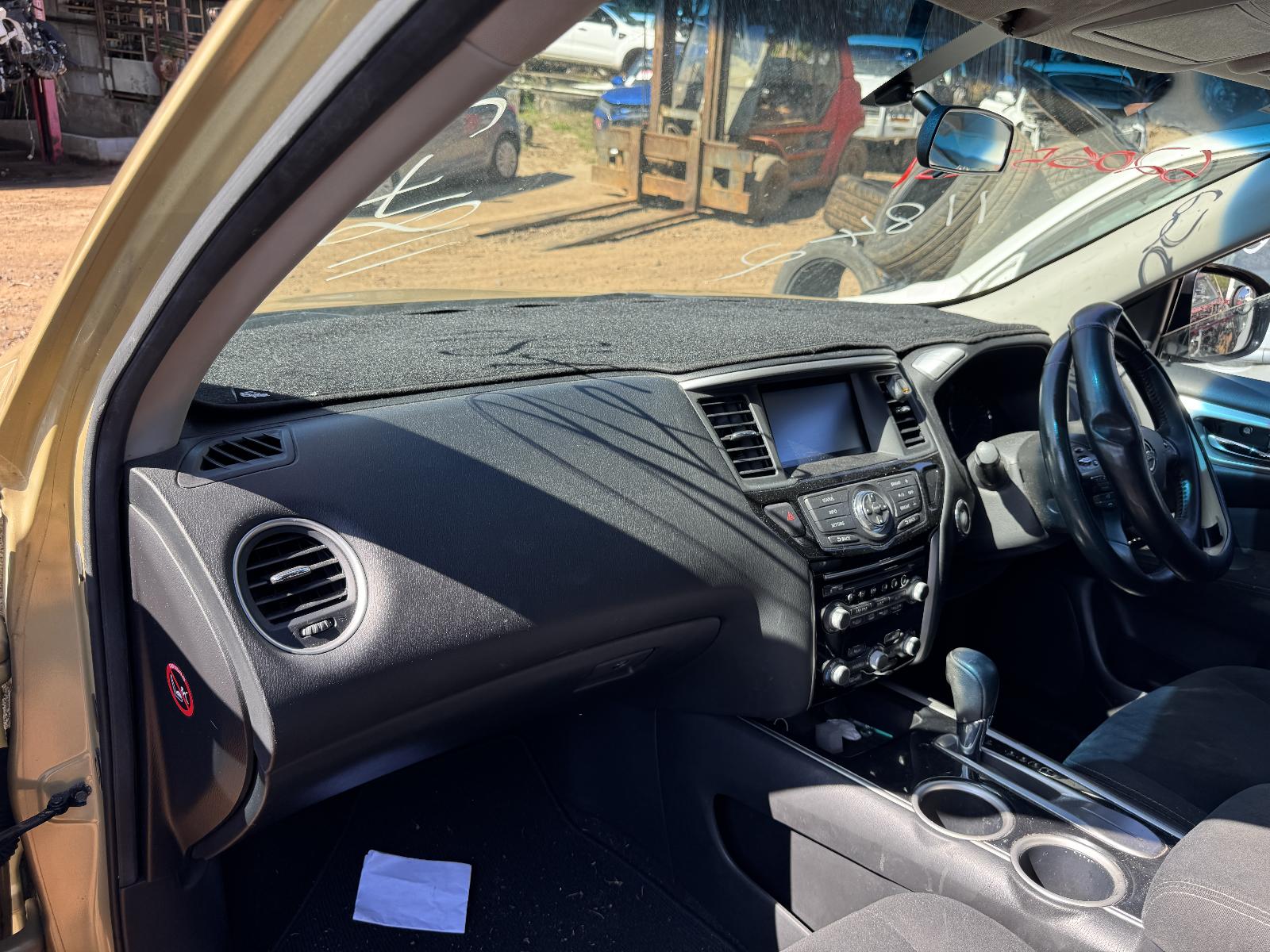 View Auto part Engine NISSAN PATHFINDER 2014