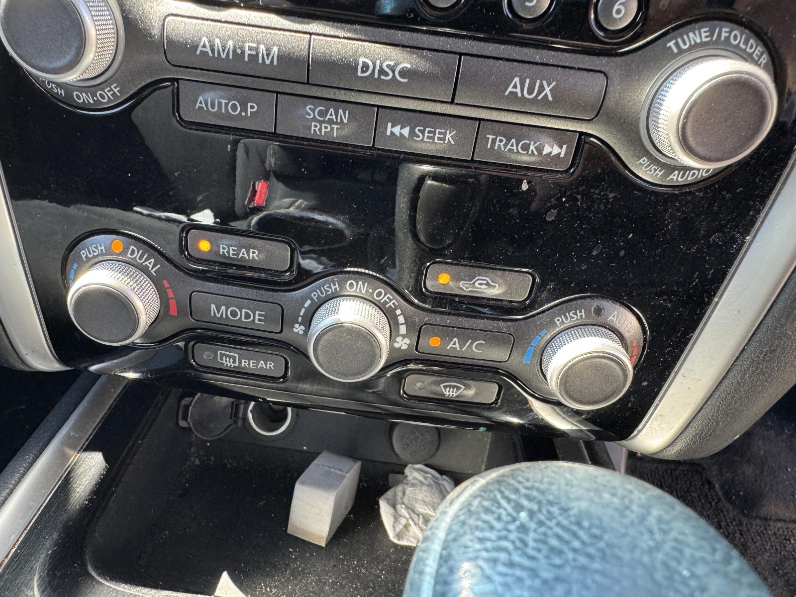 View Auto part Engine NISSAN PATHFINDER 2014