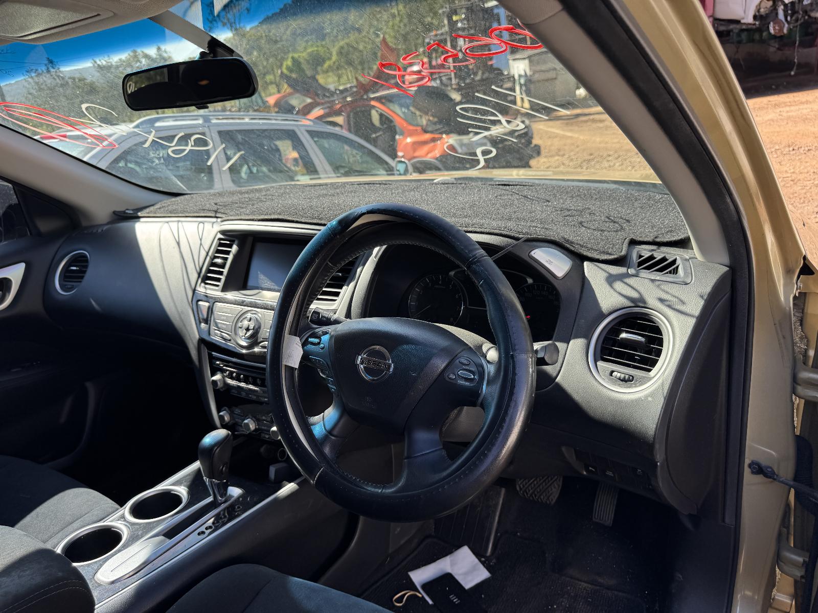 View Auto part Engine NISSAN PATHFINDER 2014