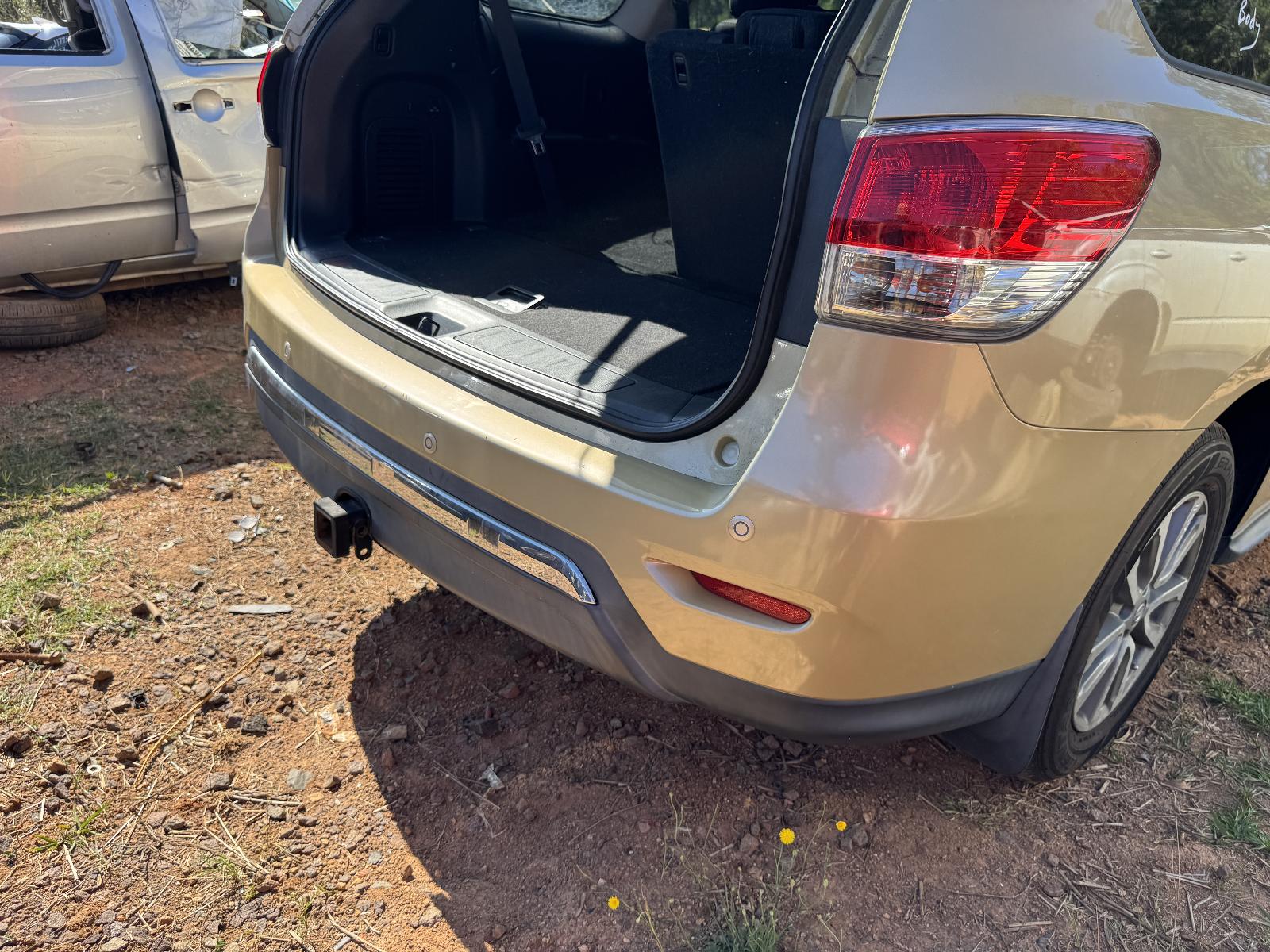 View Auto part Engine NISSAN PATHFINDER 2014