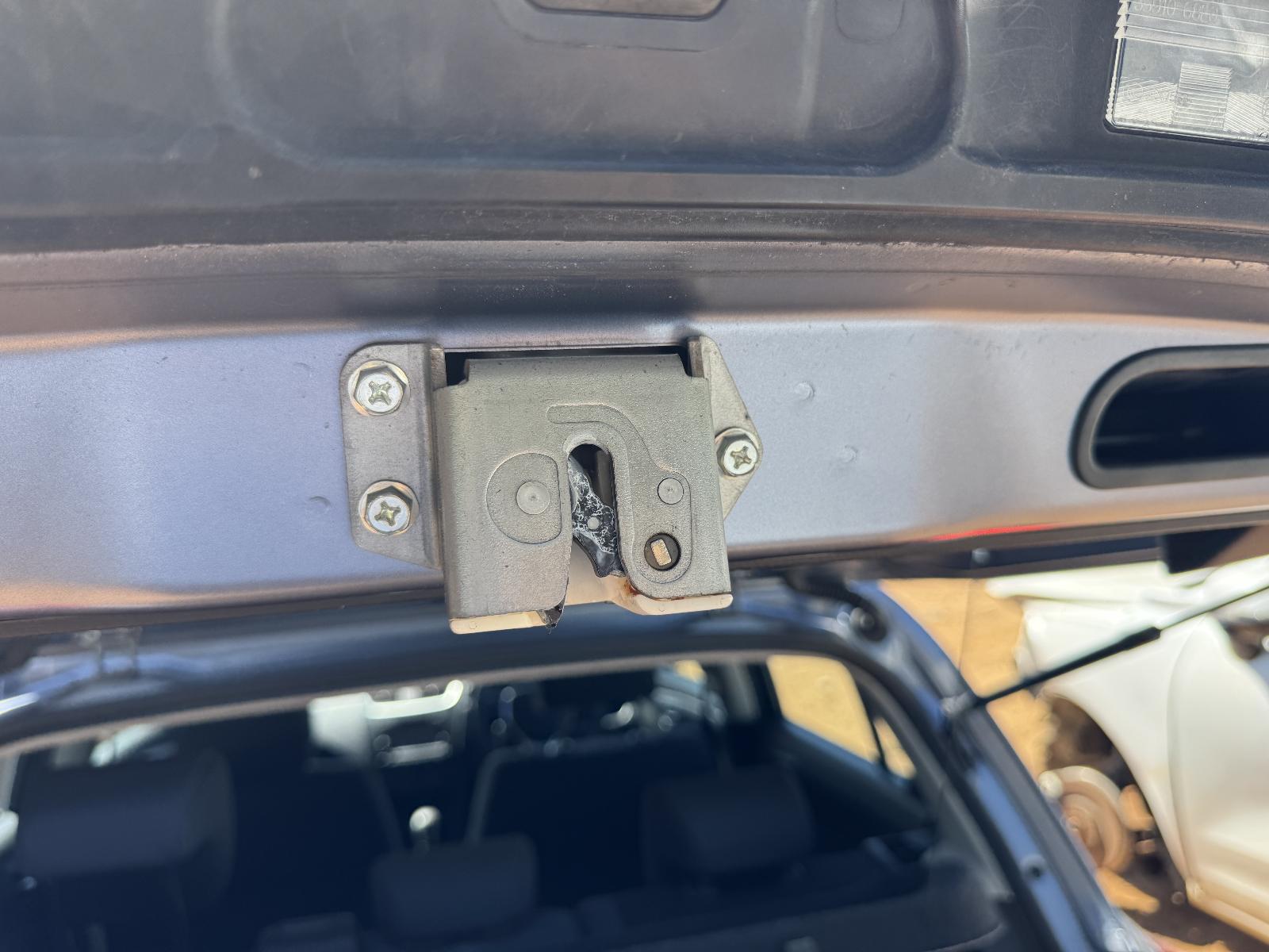View Auto part Engine SUZUKI SWIFT 2014