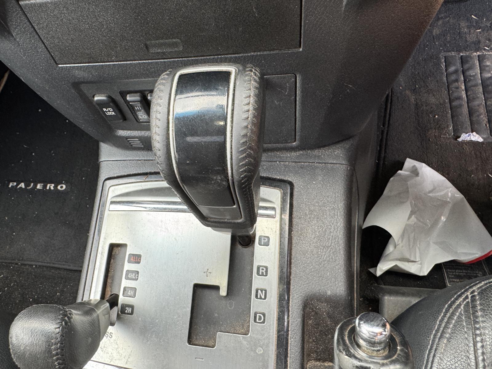 View Auto part Engine MITSUBISHI PAJERO 2017
