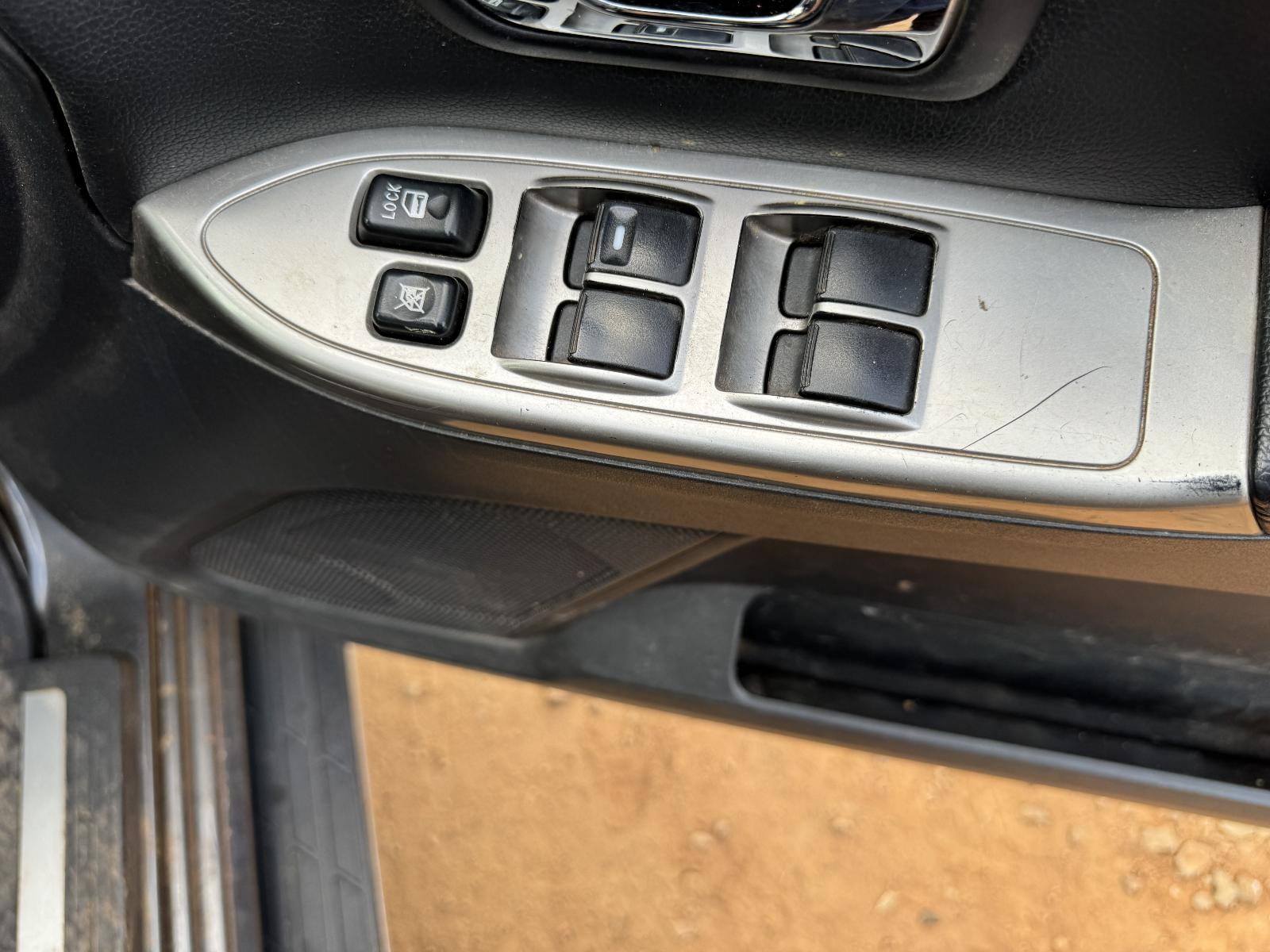 View Auto part Engine MITSUBISHI PAJERO 2017